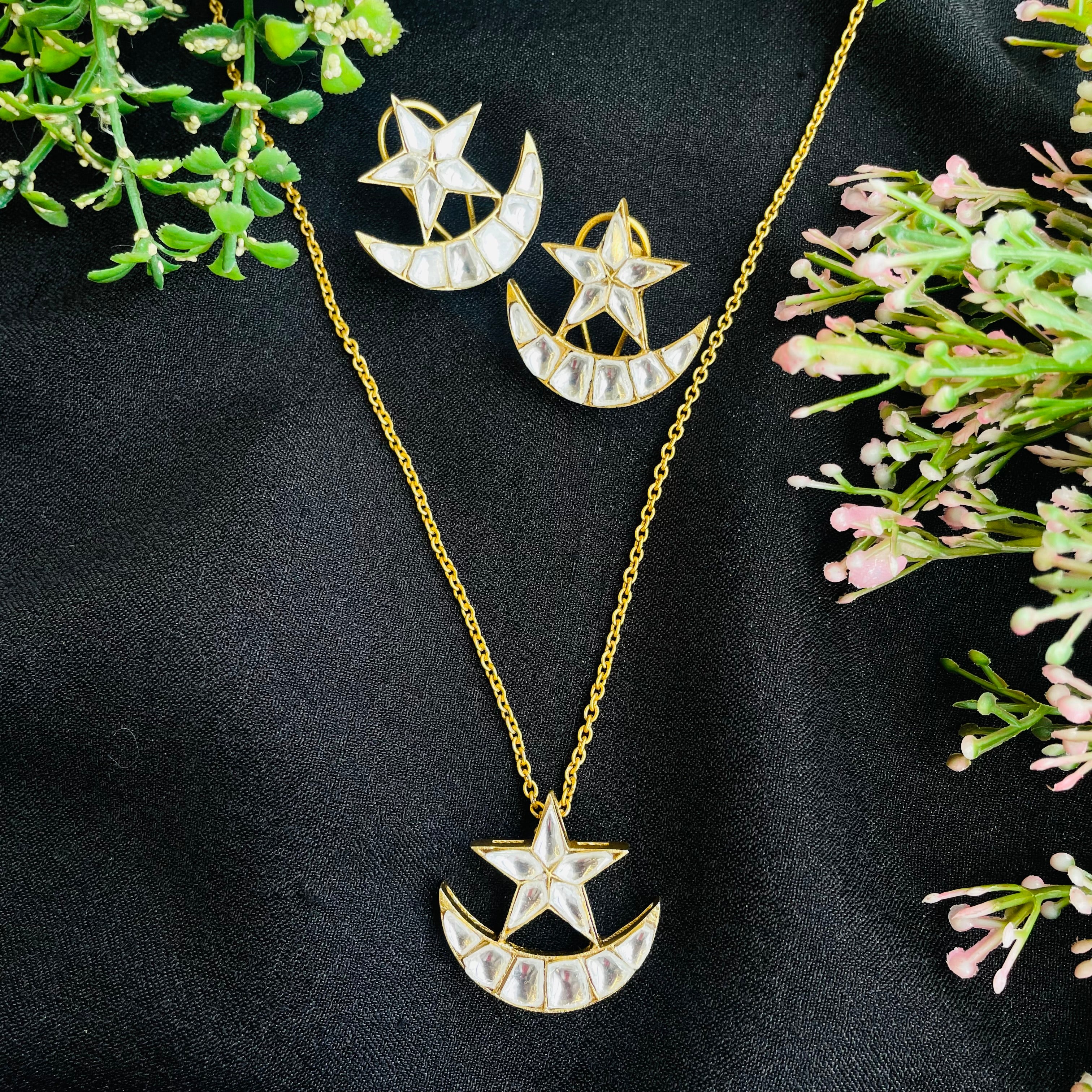 Nayaab Anais pendant