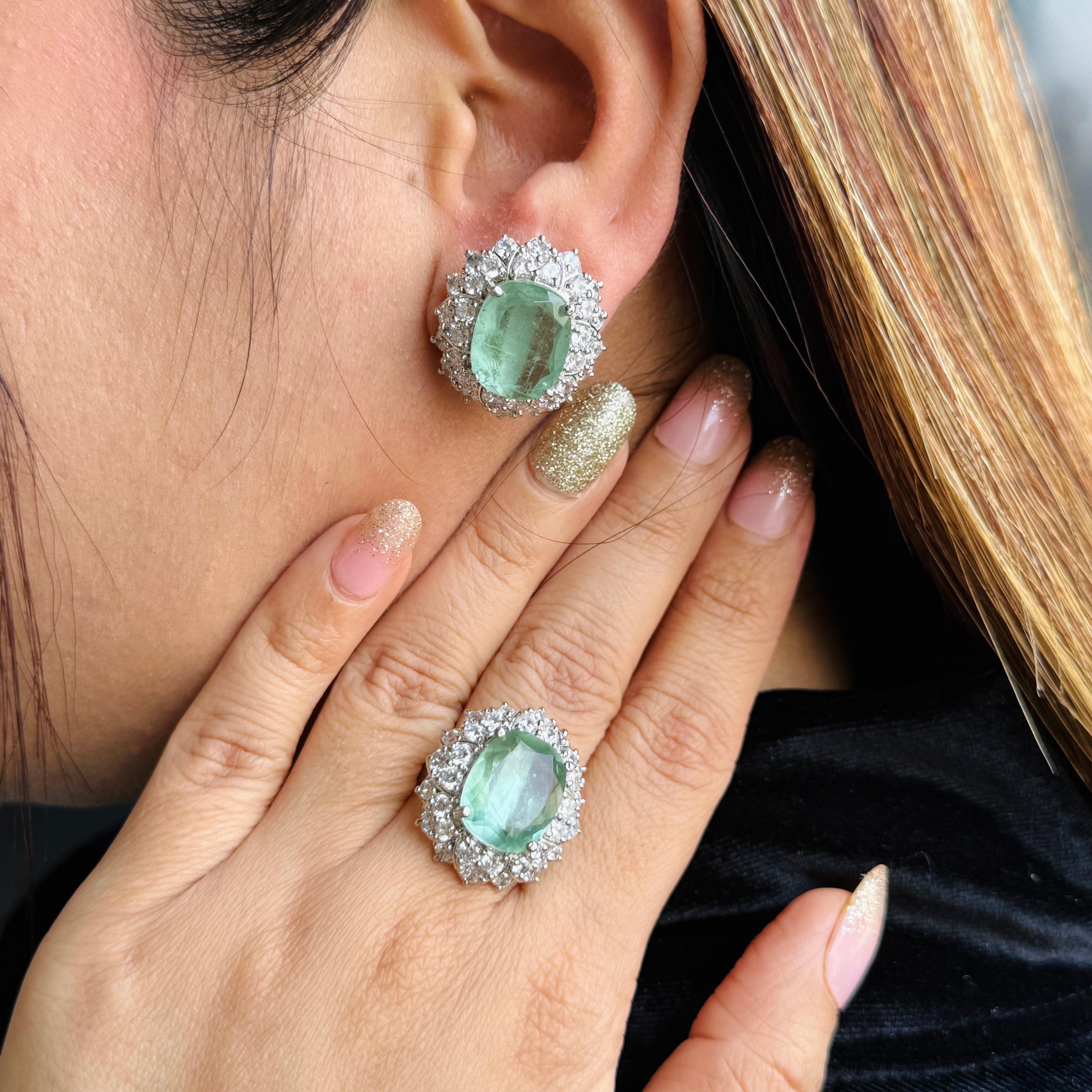 Ad Anvi studs with ring
