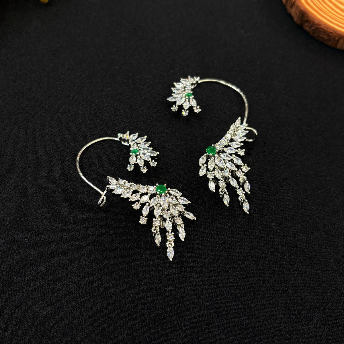 Haritika Earcuff