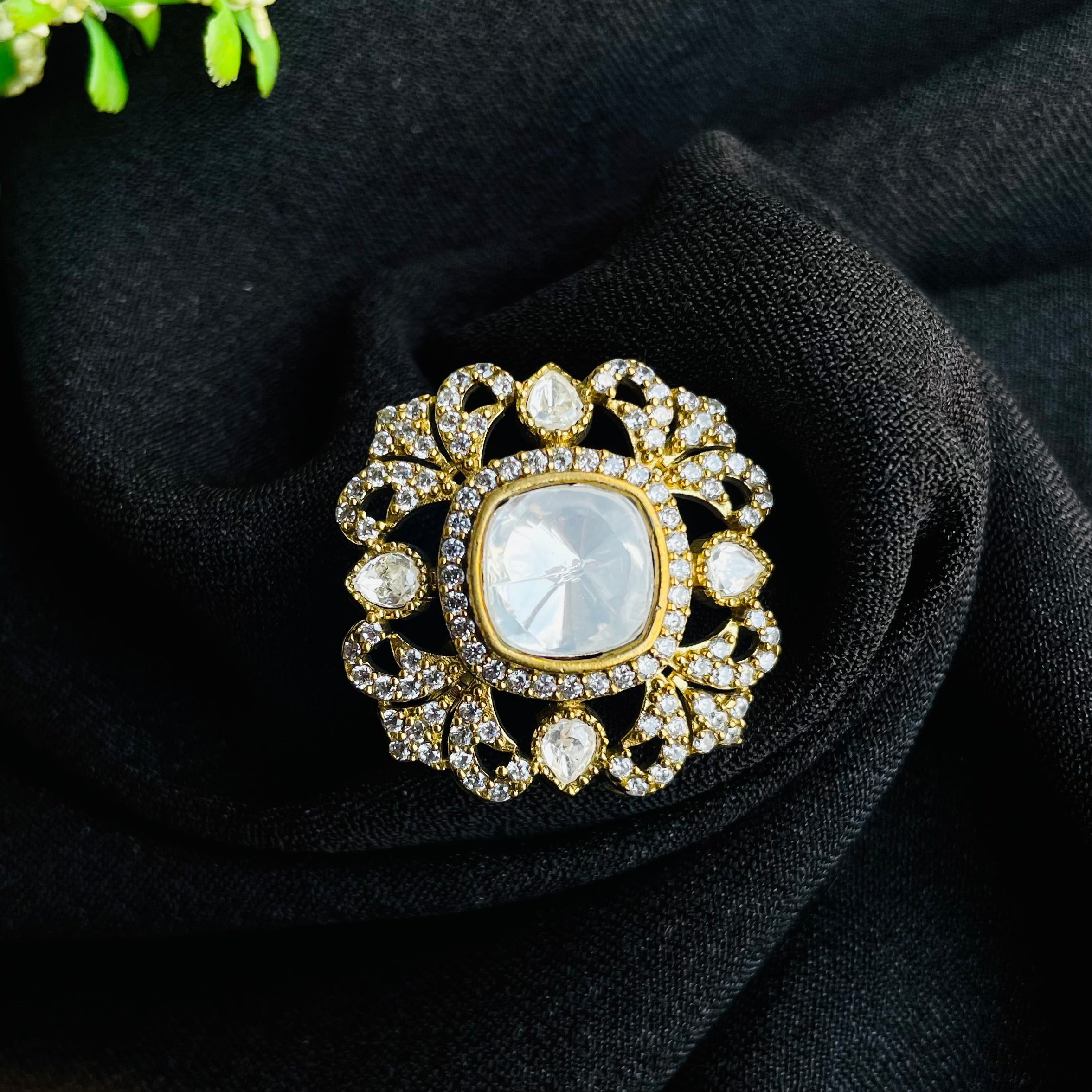 Nayaab baani polki ring