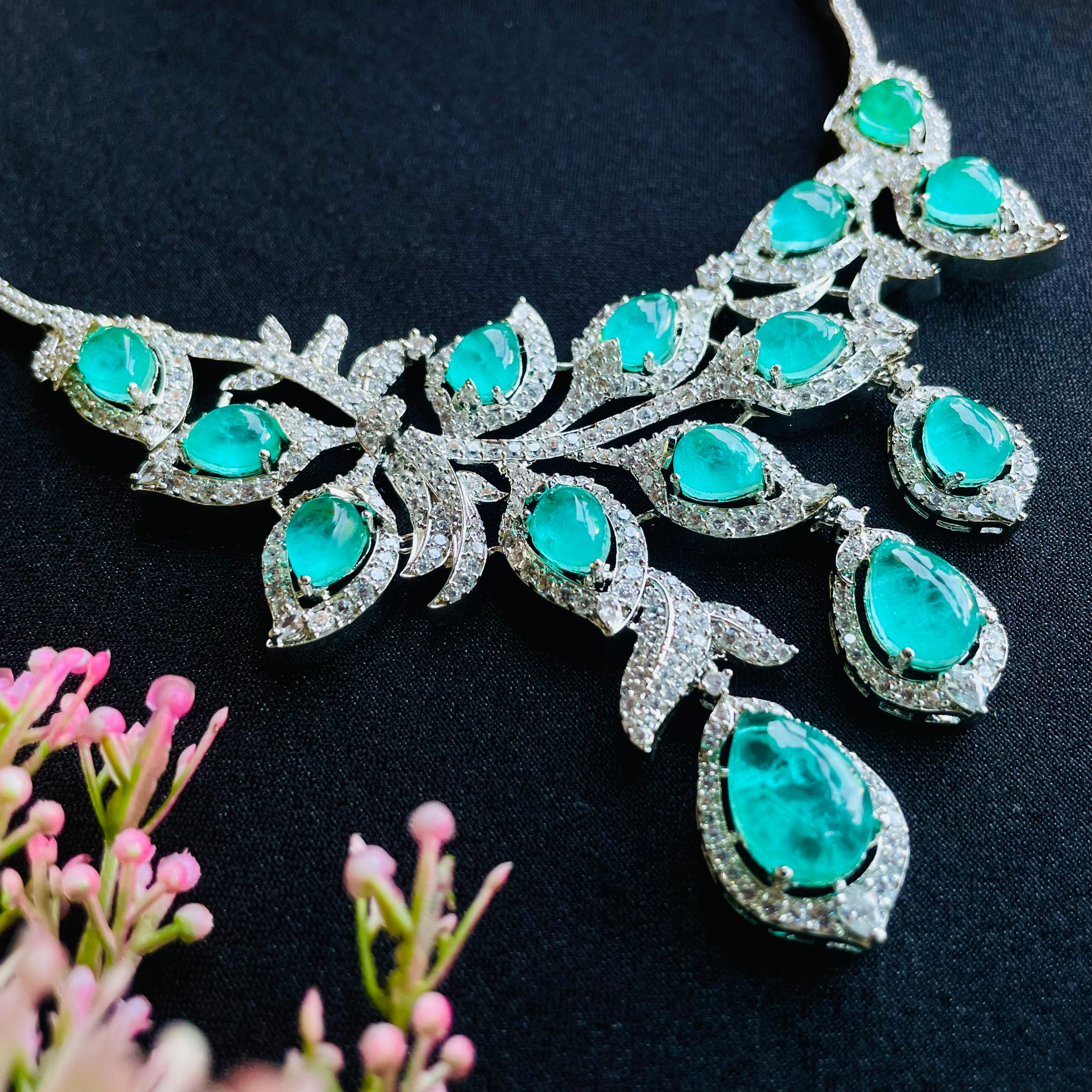 Ad Raina Neckpiece