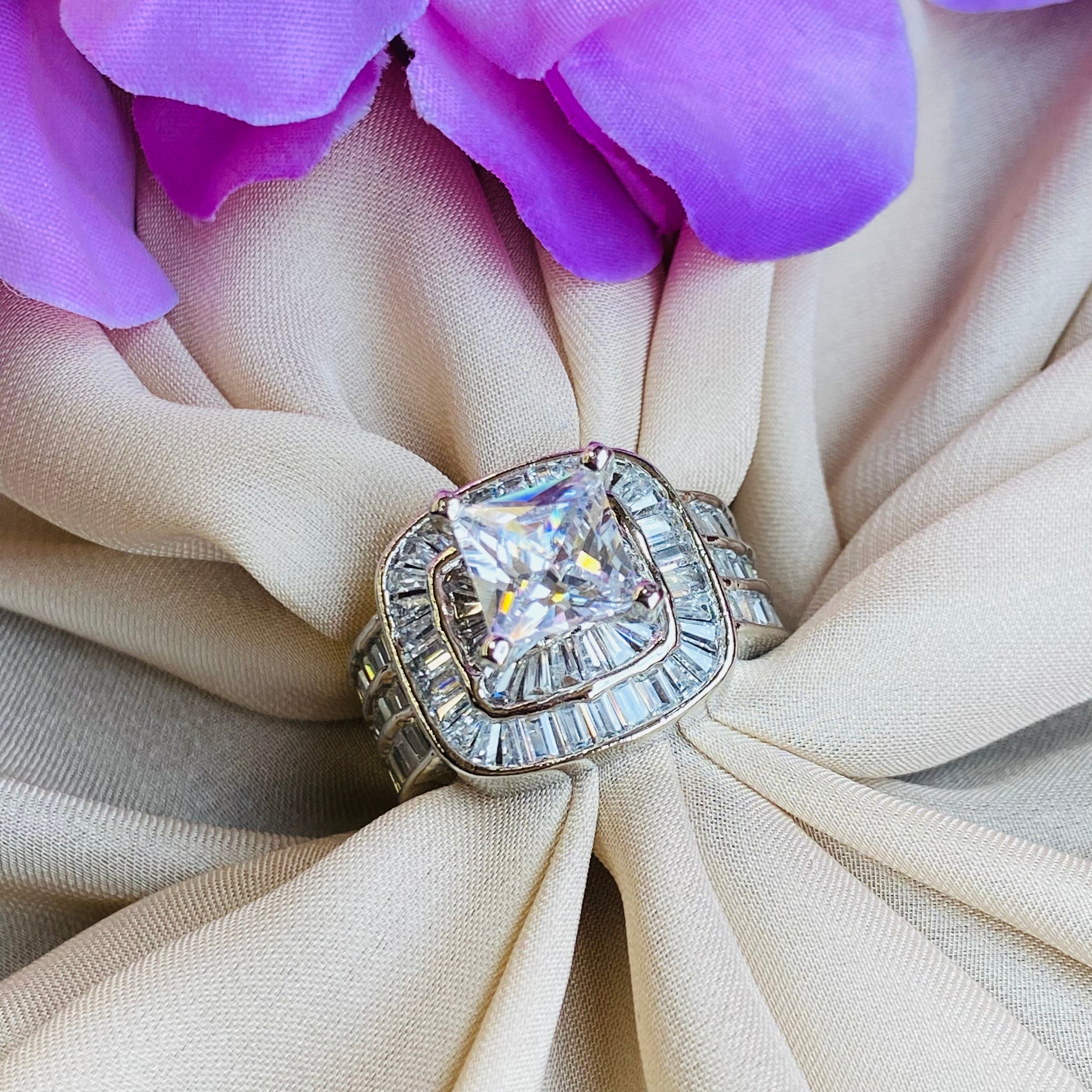 Ad Rosie ring
