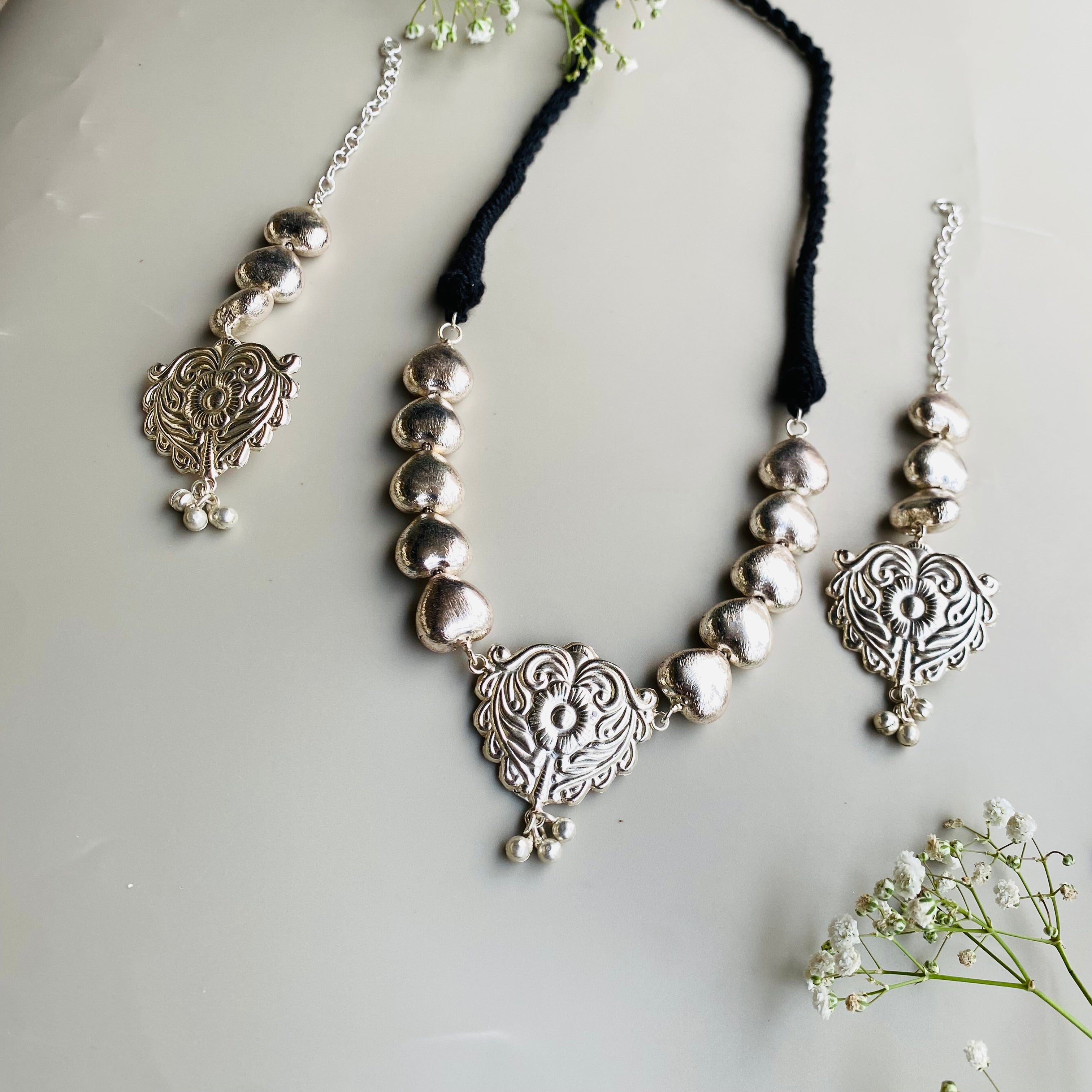 Nayaab Aarohi choker