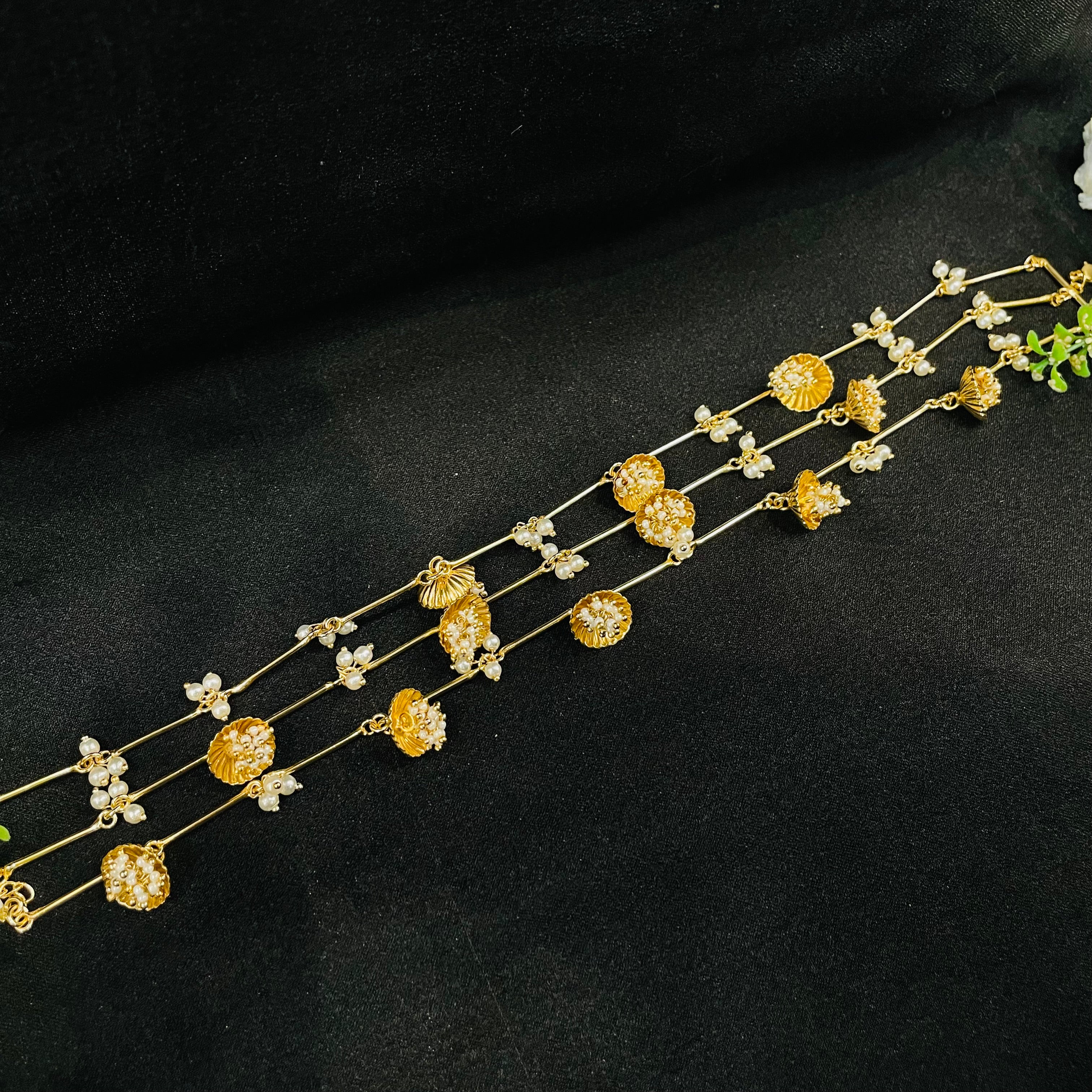 Nayaab Viral Jhumki Choker