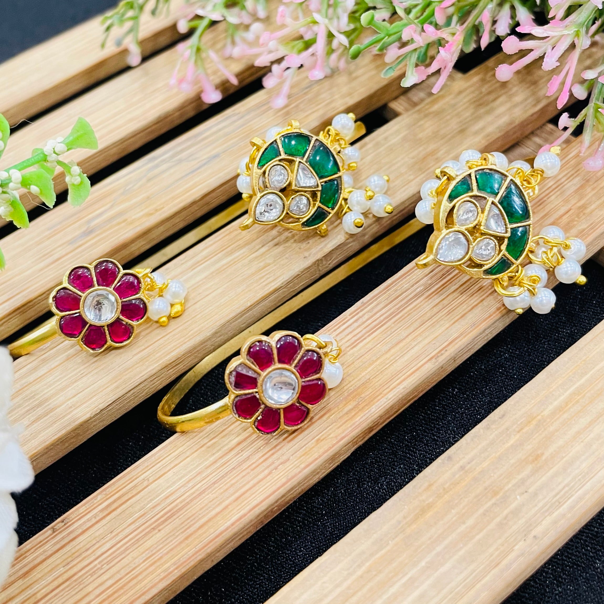 Nayaab Chavi Earcuff