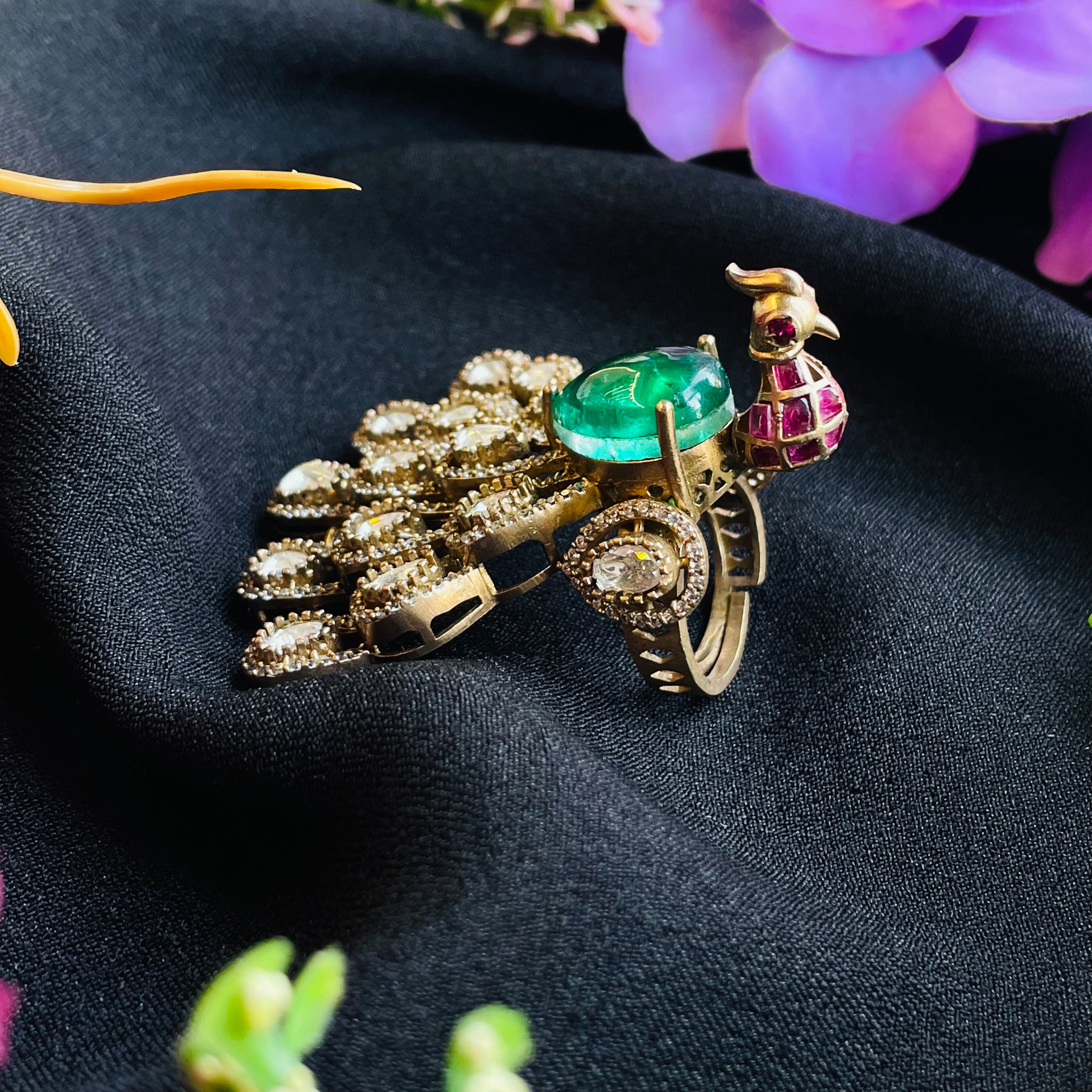 Nayaab Mayur ring adjustable