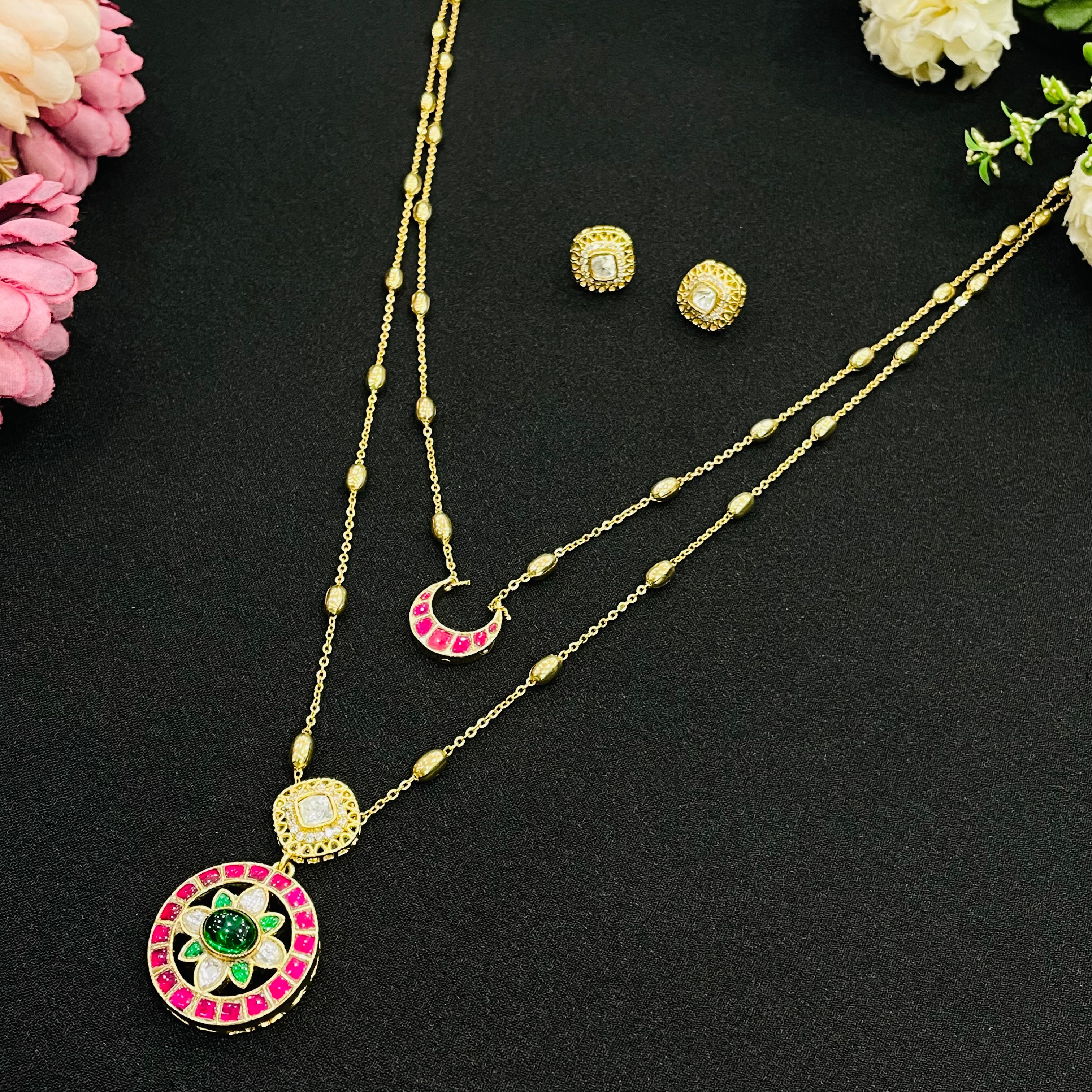 Nayaab Double Layered Polki Pendant Neckpiece