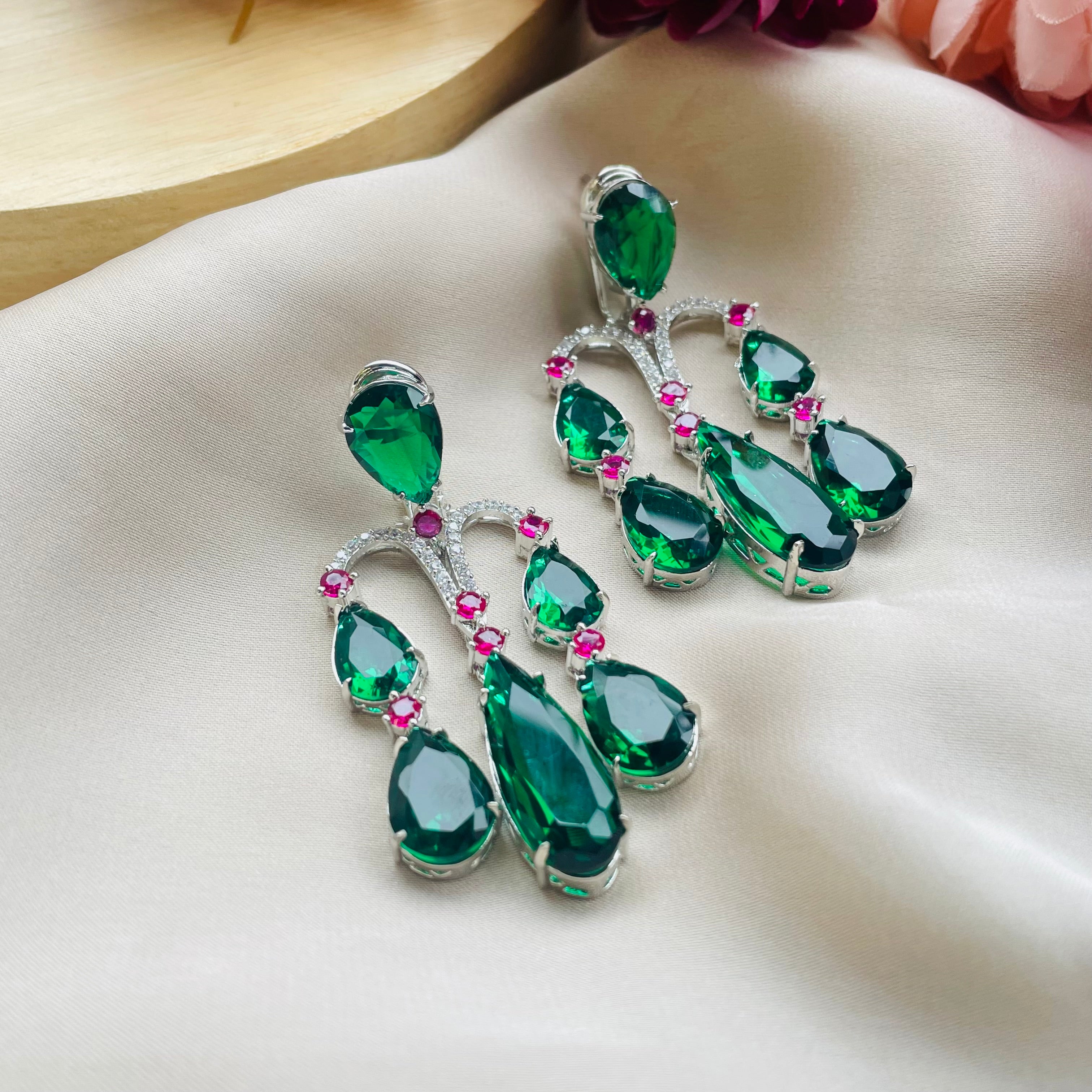 Ad Julia earrings-2