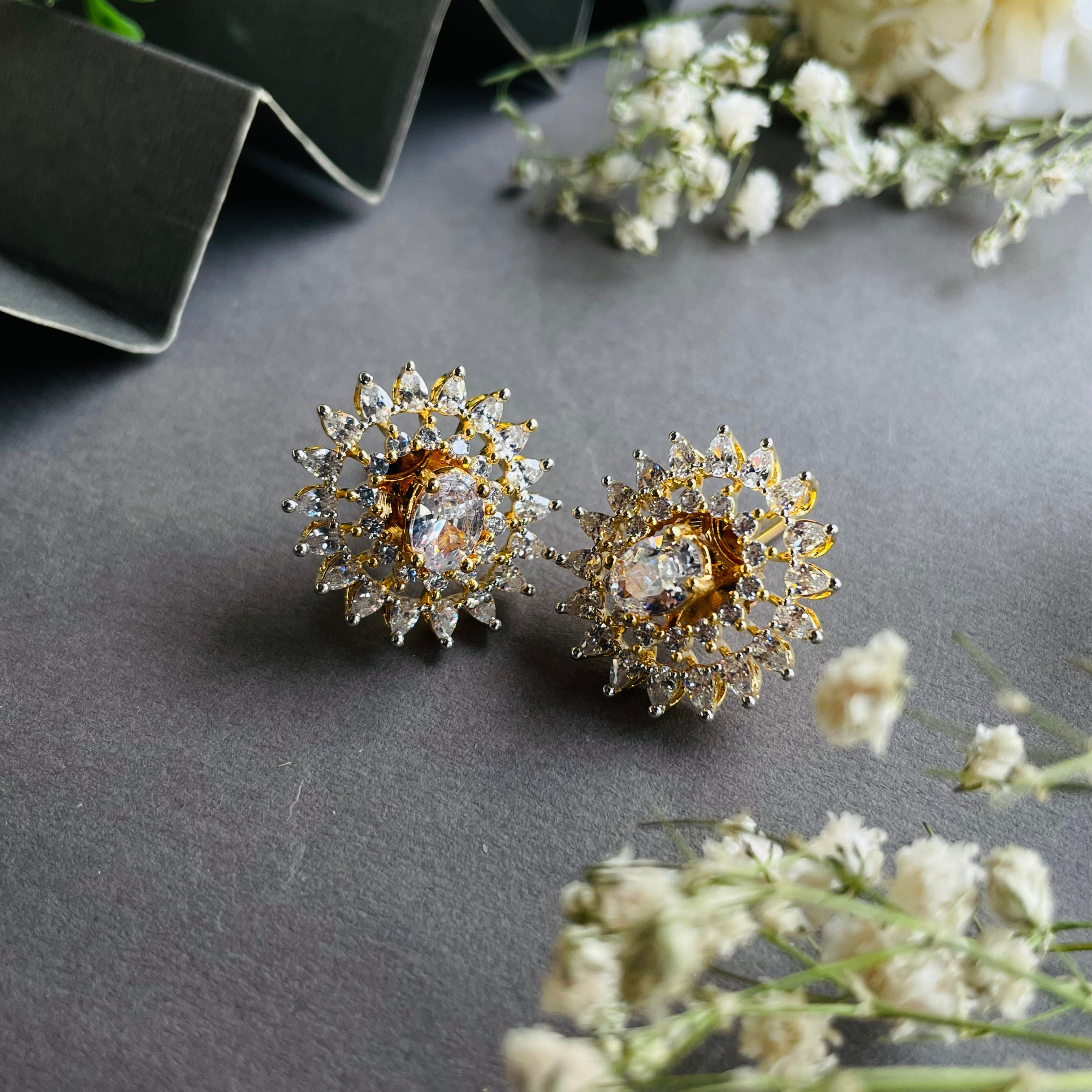 Ad Lucy studs colour changeable