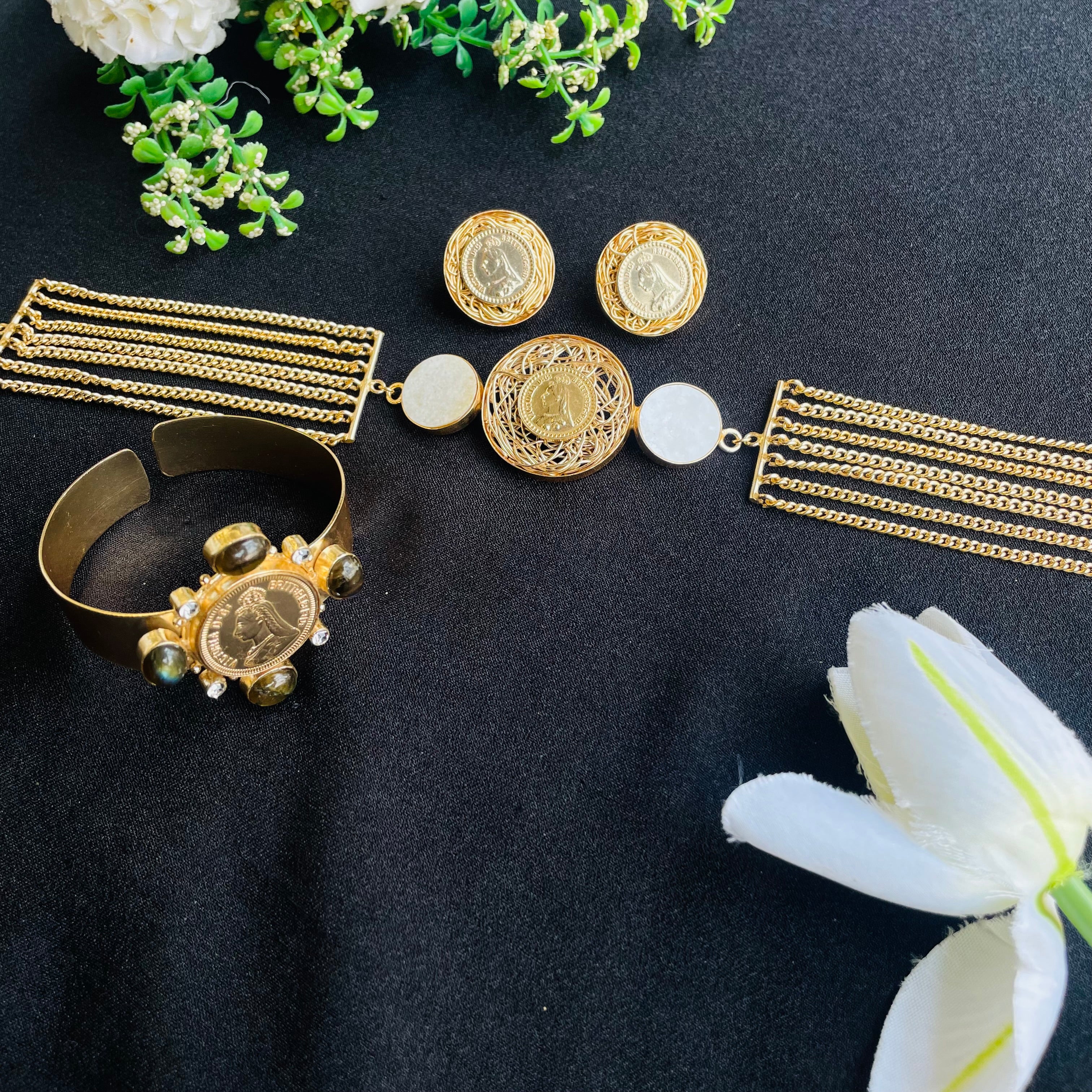 Nayaab Kavya Choker and bracelet combo