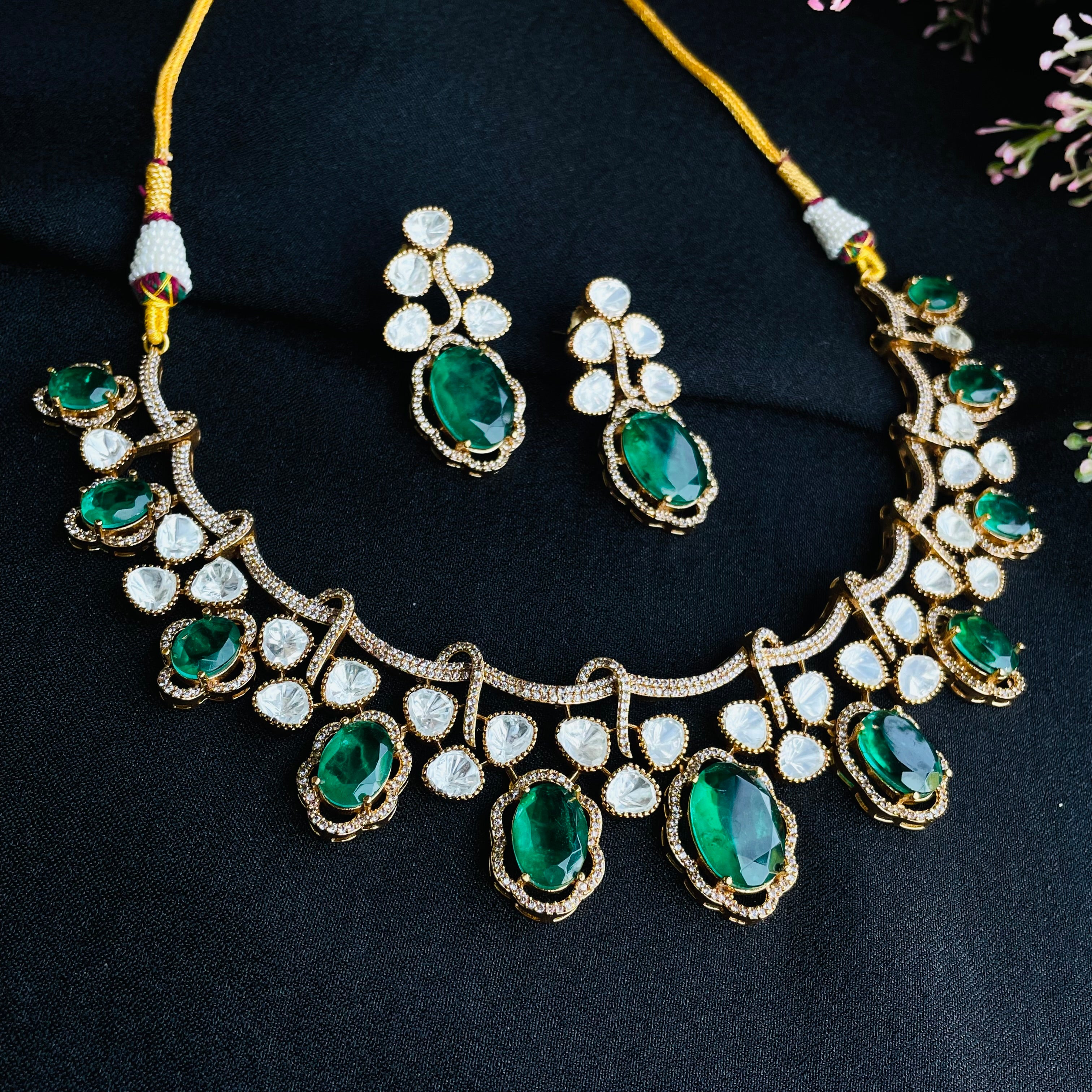 Nayaab Roohi Polki Neckpiece