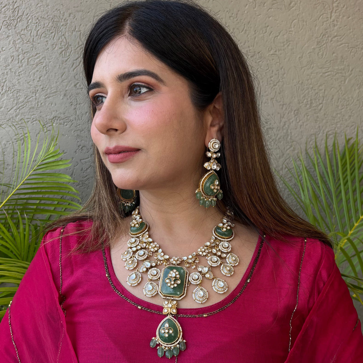 Nayaab Prisha Neckpiece