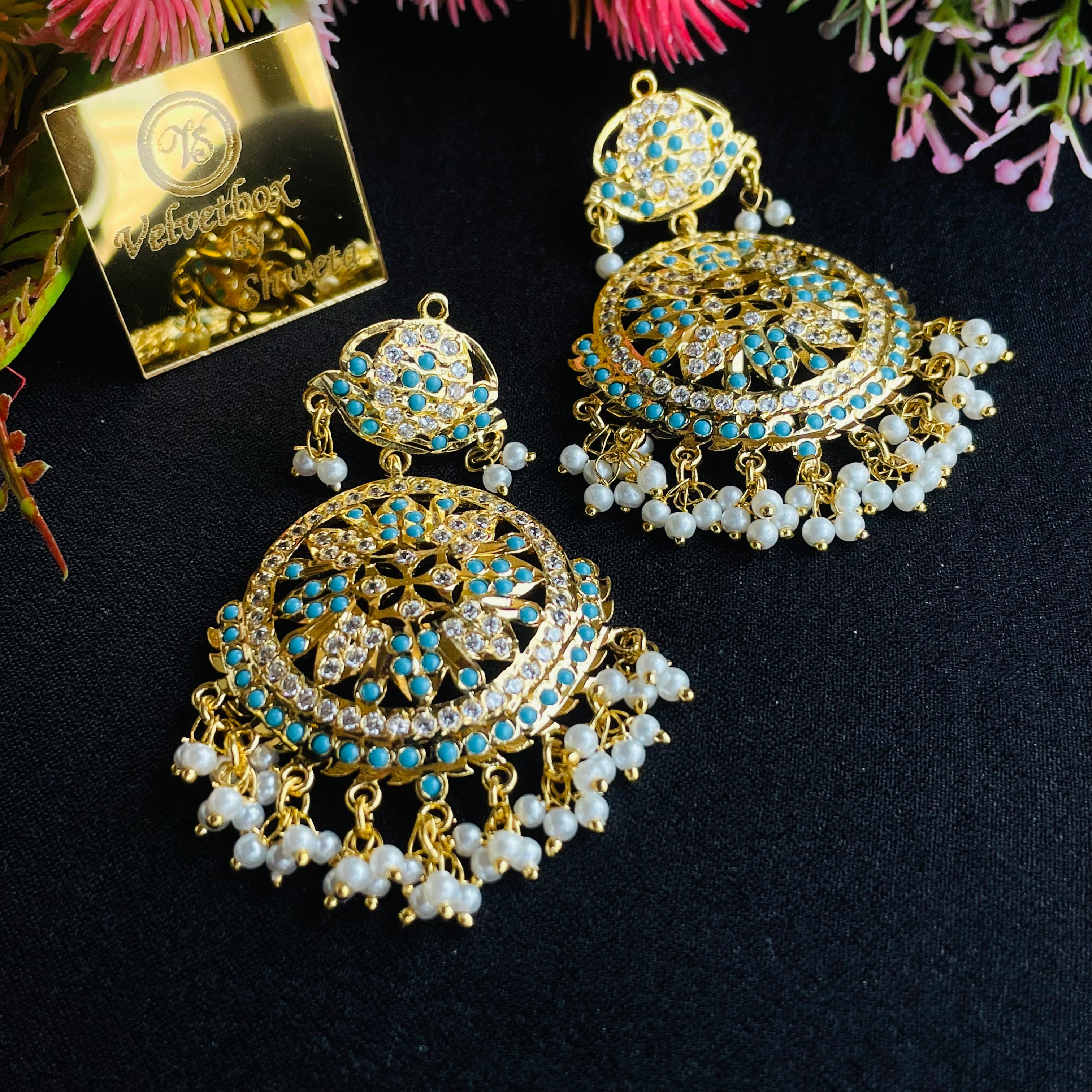 Nayaab Aaloki Earrings