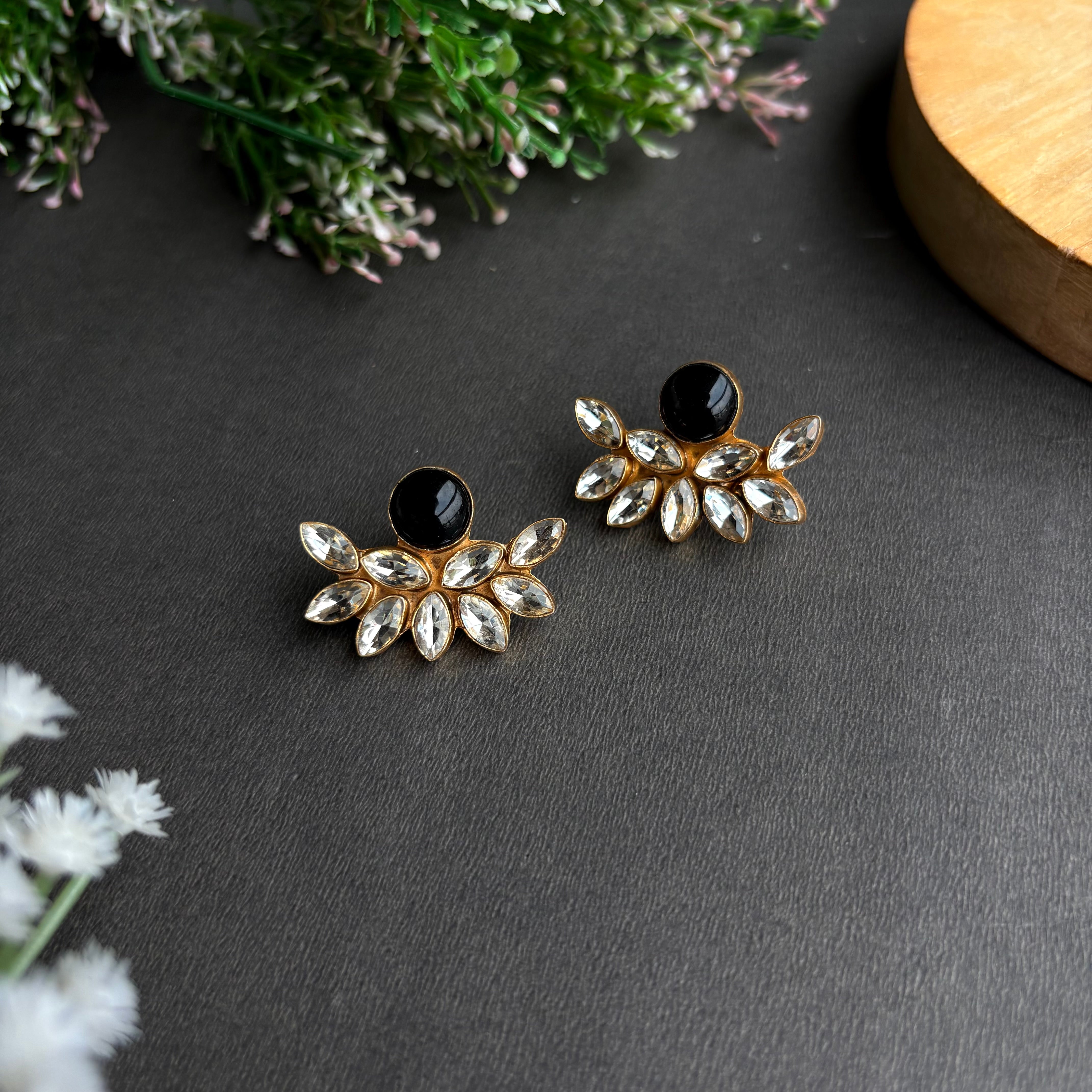 Noir Bloom Earrings