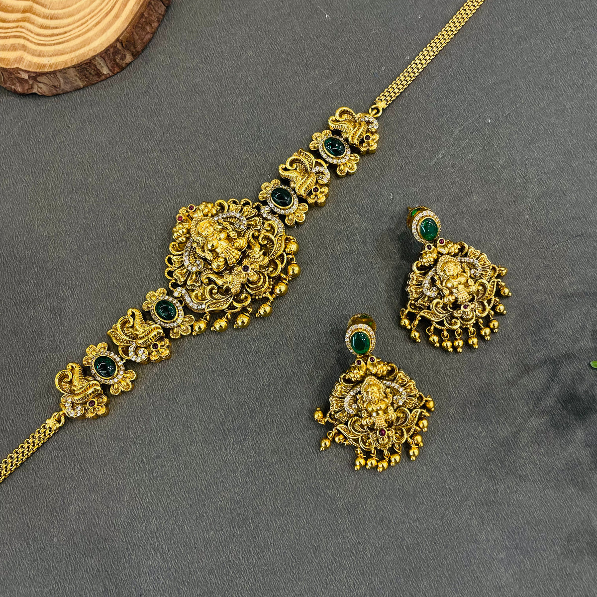 Vasudha Devi Heritage Neckpiece