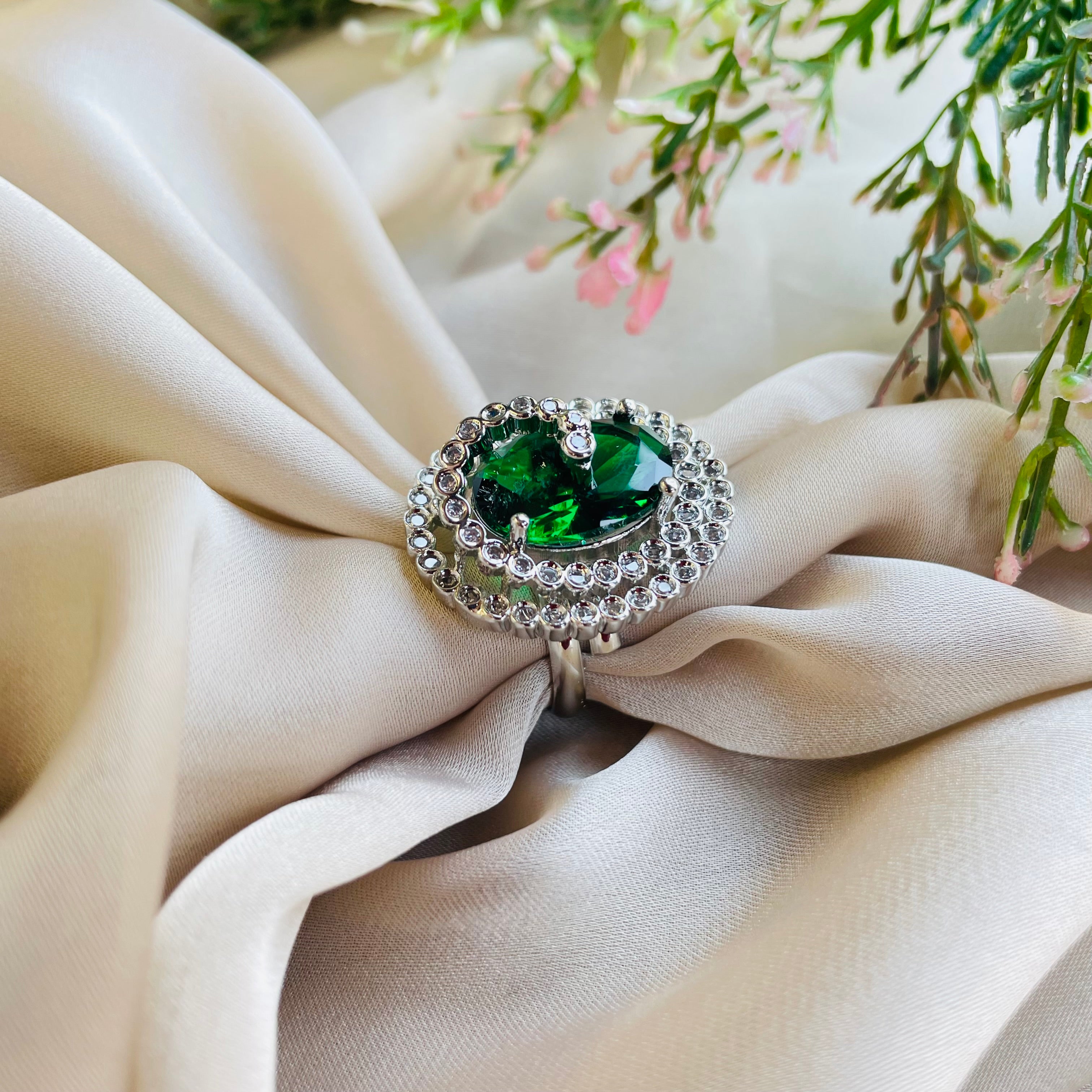 Ad Mary ring adjustable