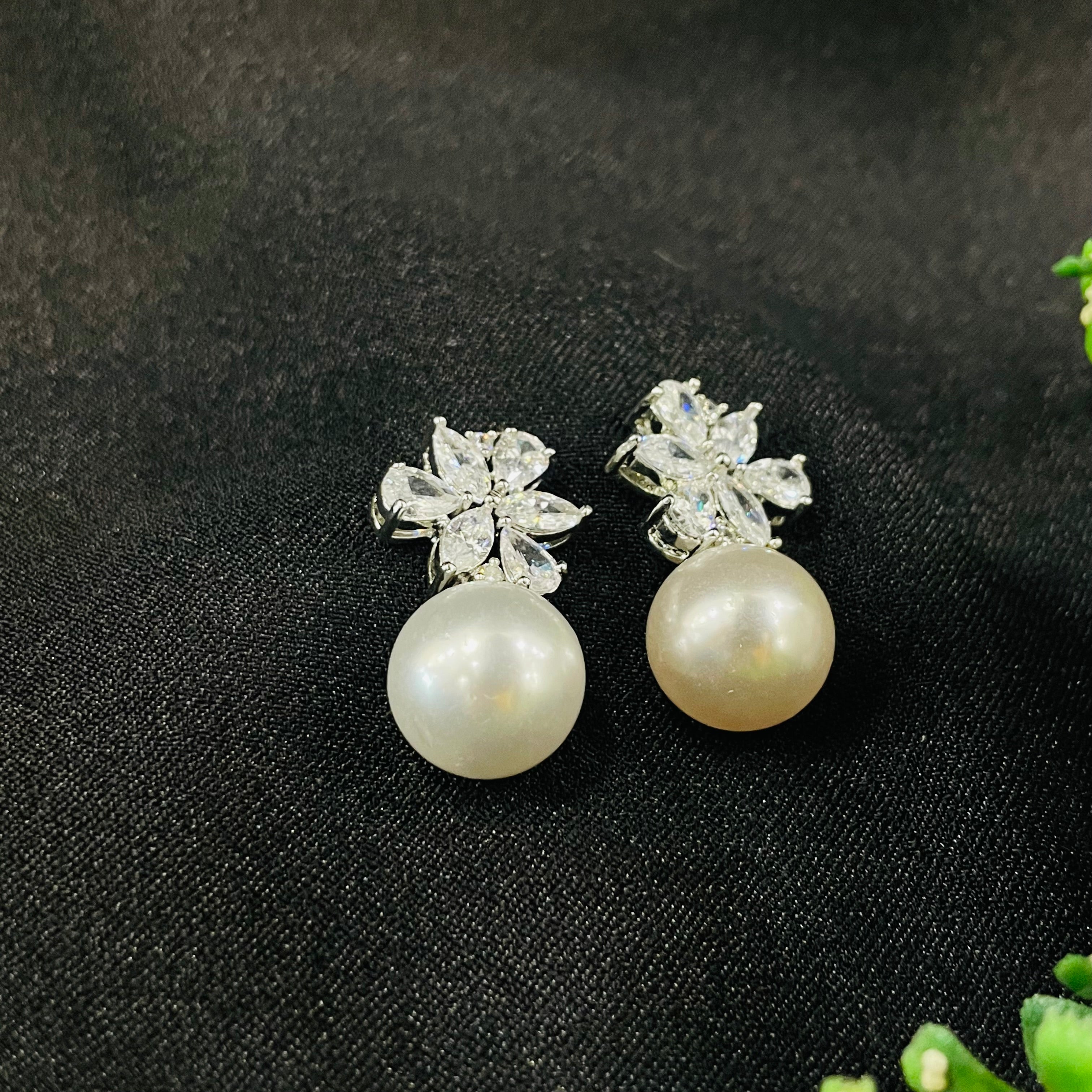 Ad Eesha Studs Combo