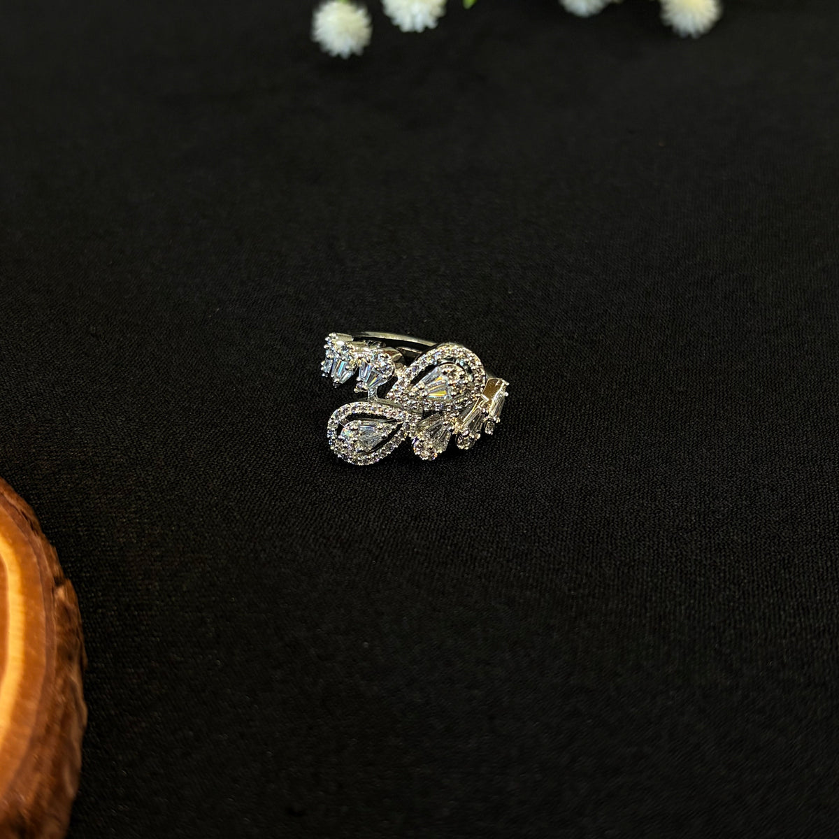 Aavira Ring