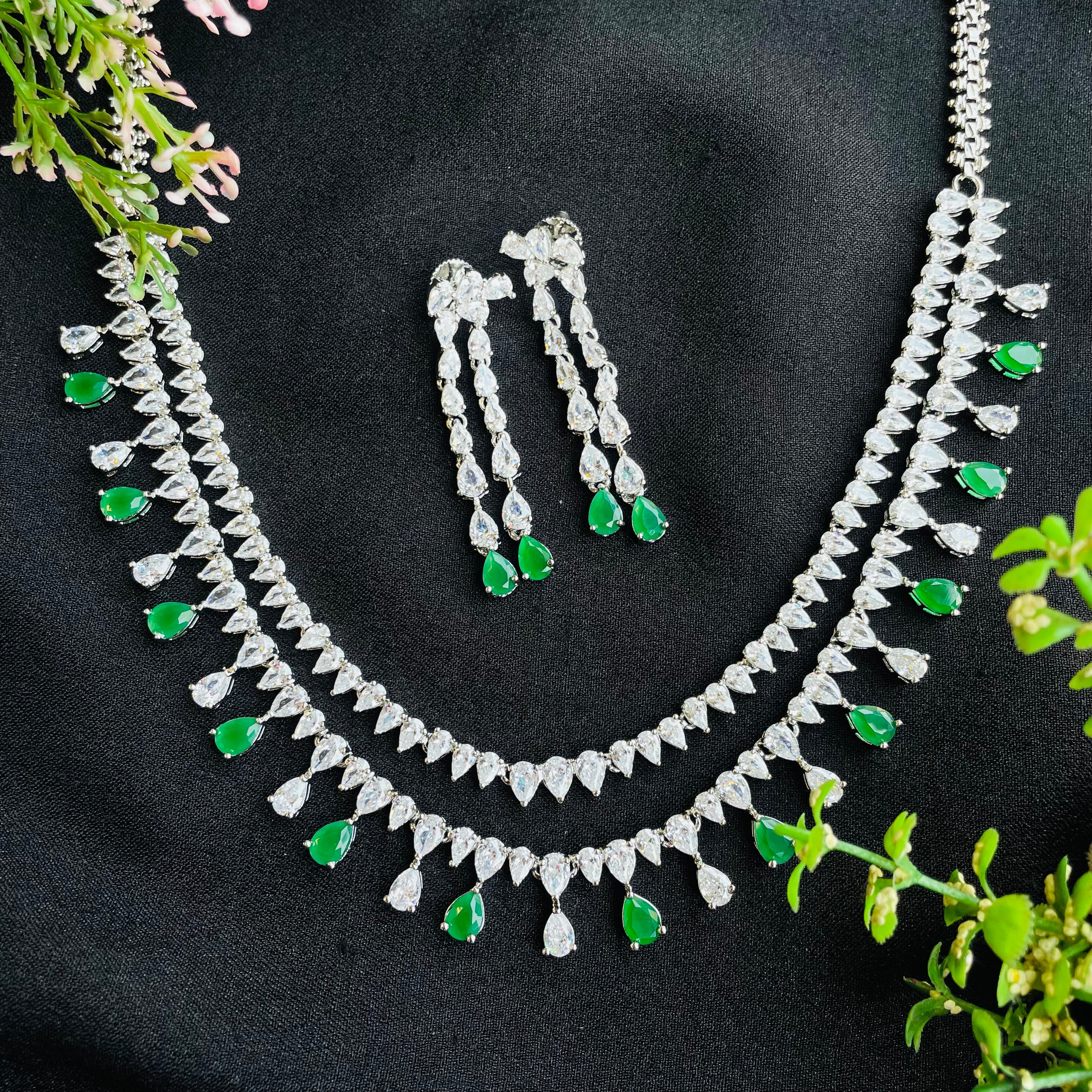 Ad jivika neckpiece