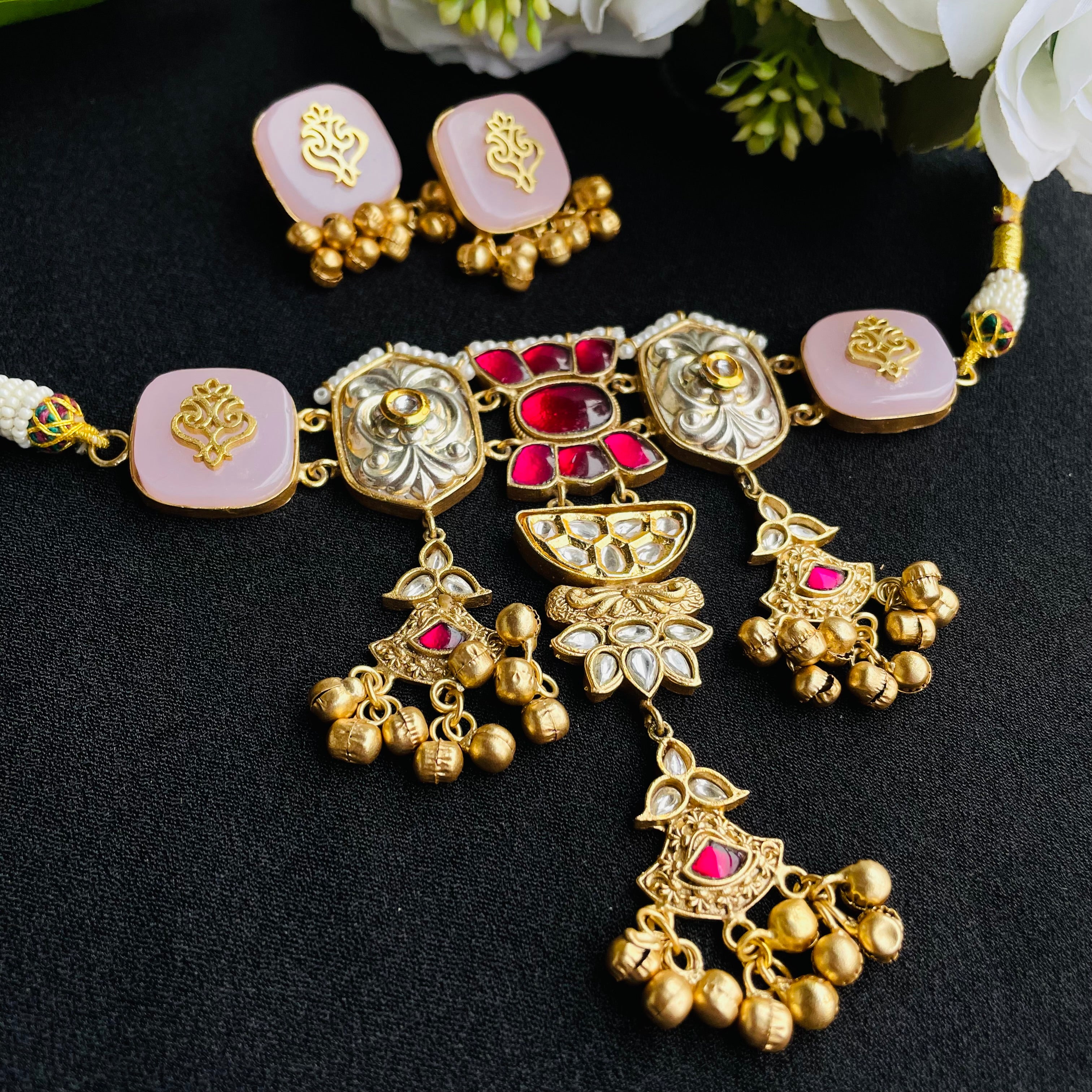 Nayaab Uma Neckpiece