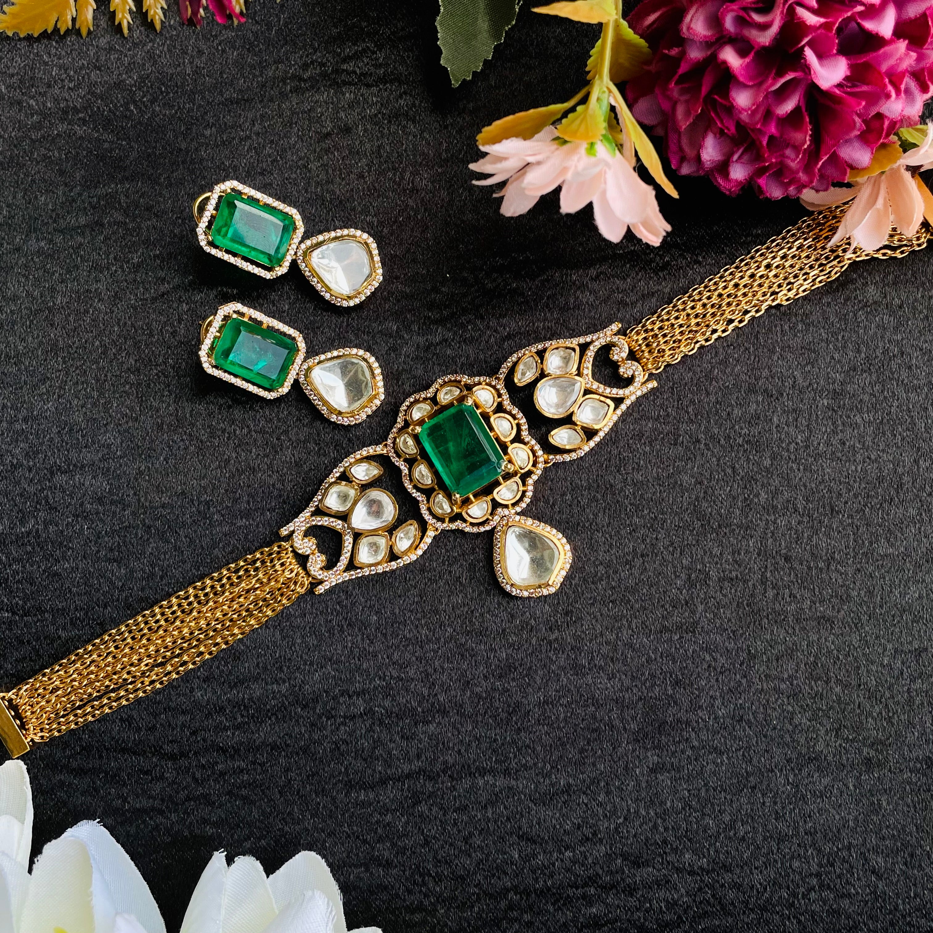 Nayaab Alka Polki Choker