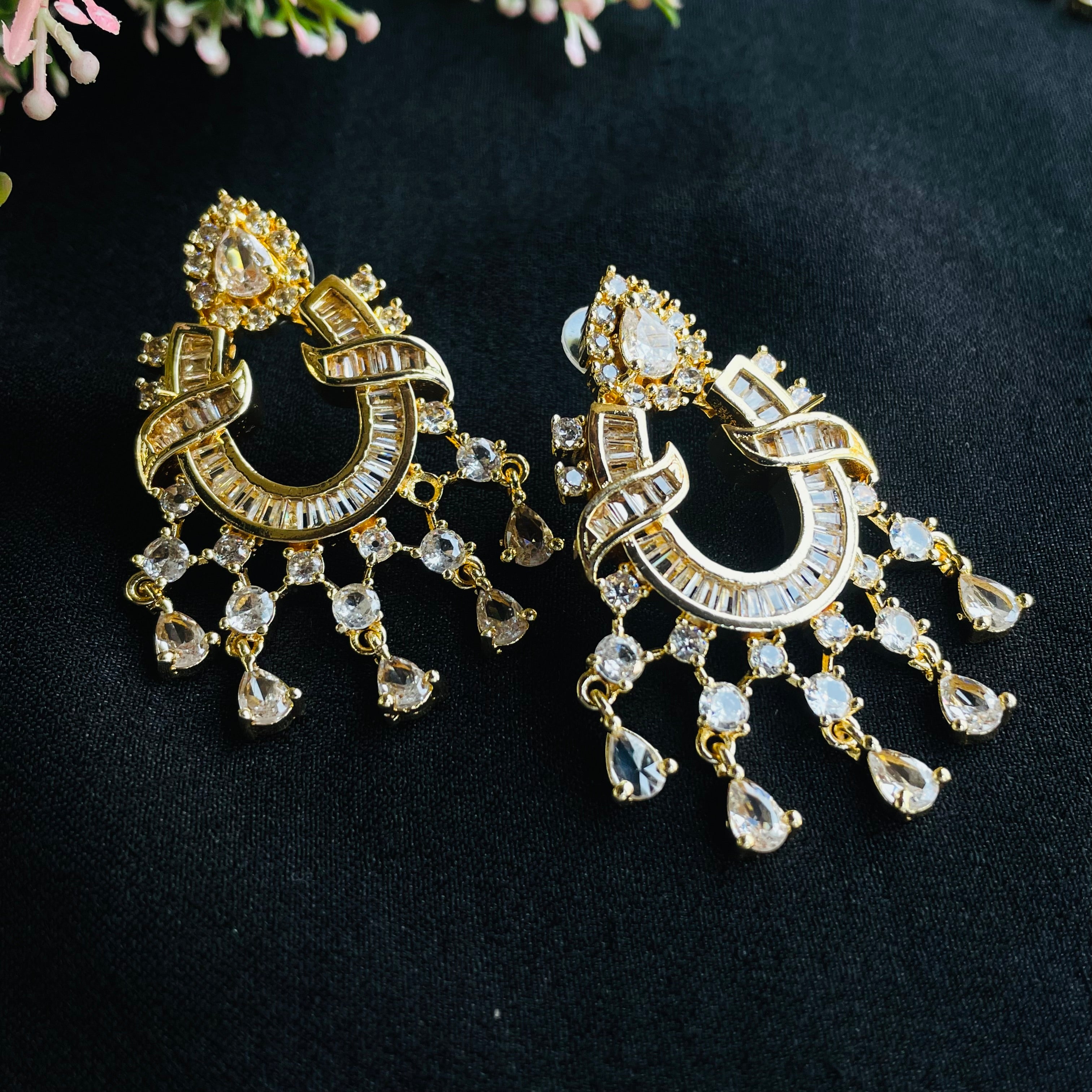 Ad Aaliyah Neckpiece