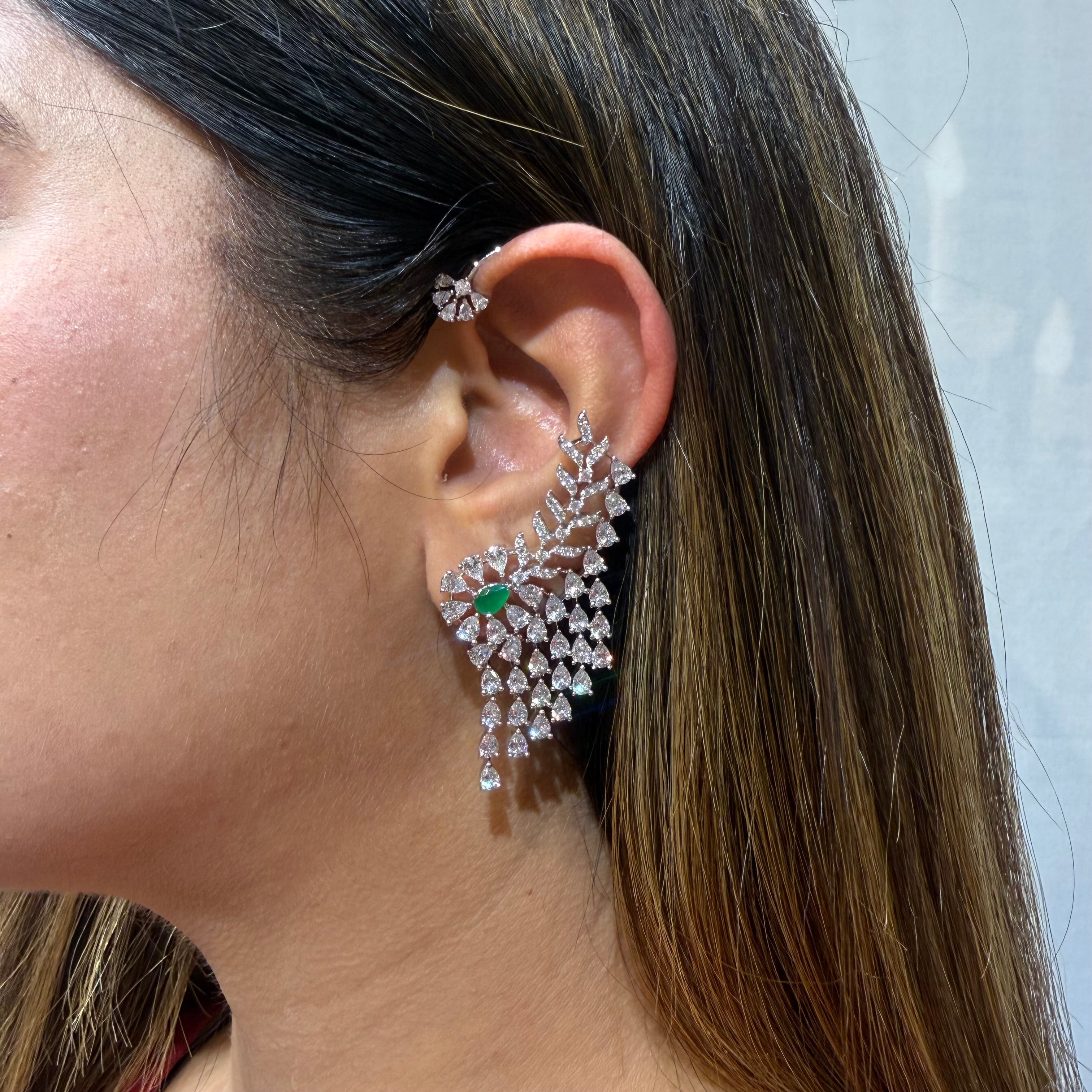 Ad Nyra Ear Cuff