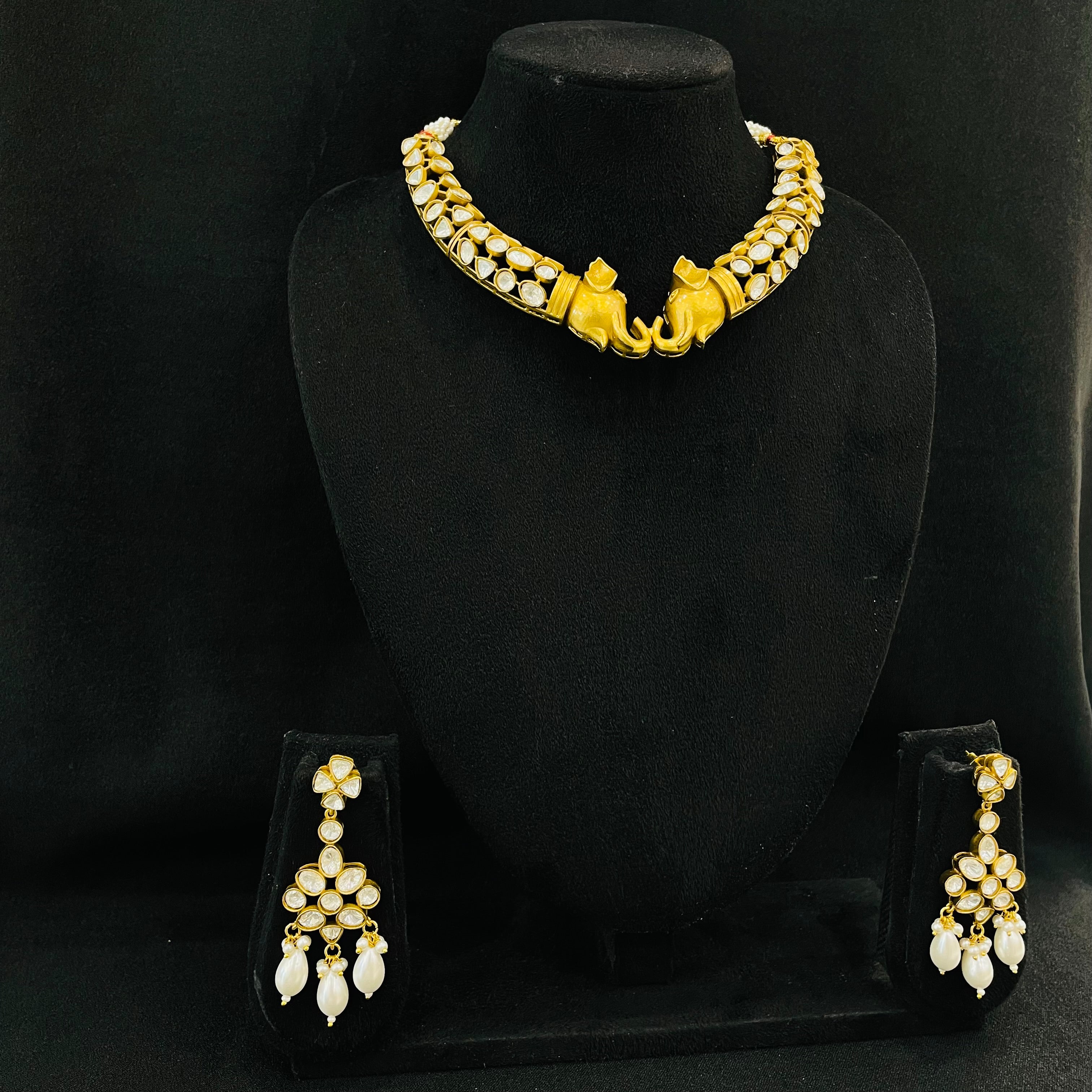 Nayaab hana Polki neckpiece