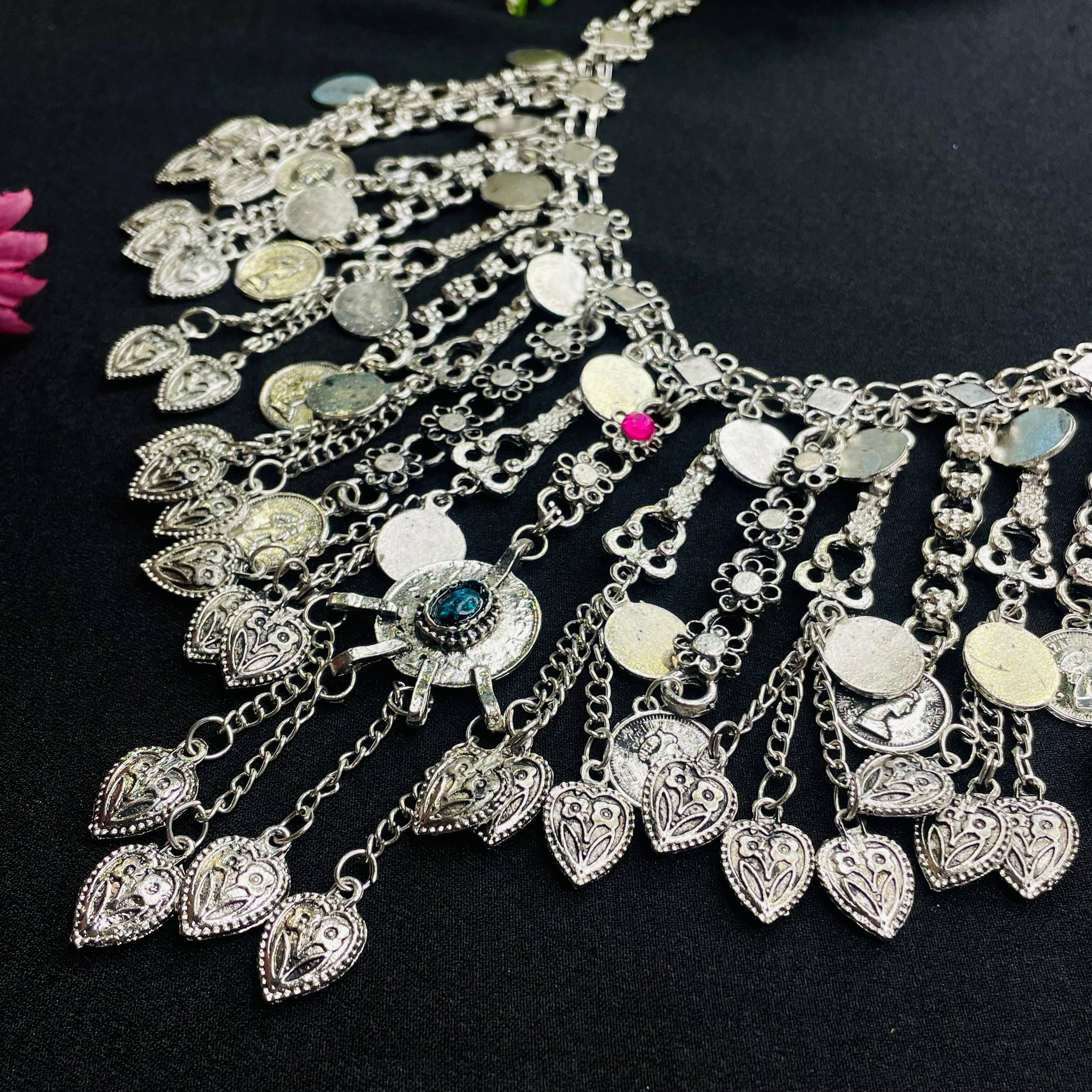 Inara Mabel Neckpiece