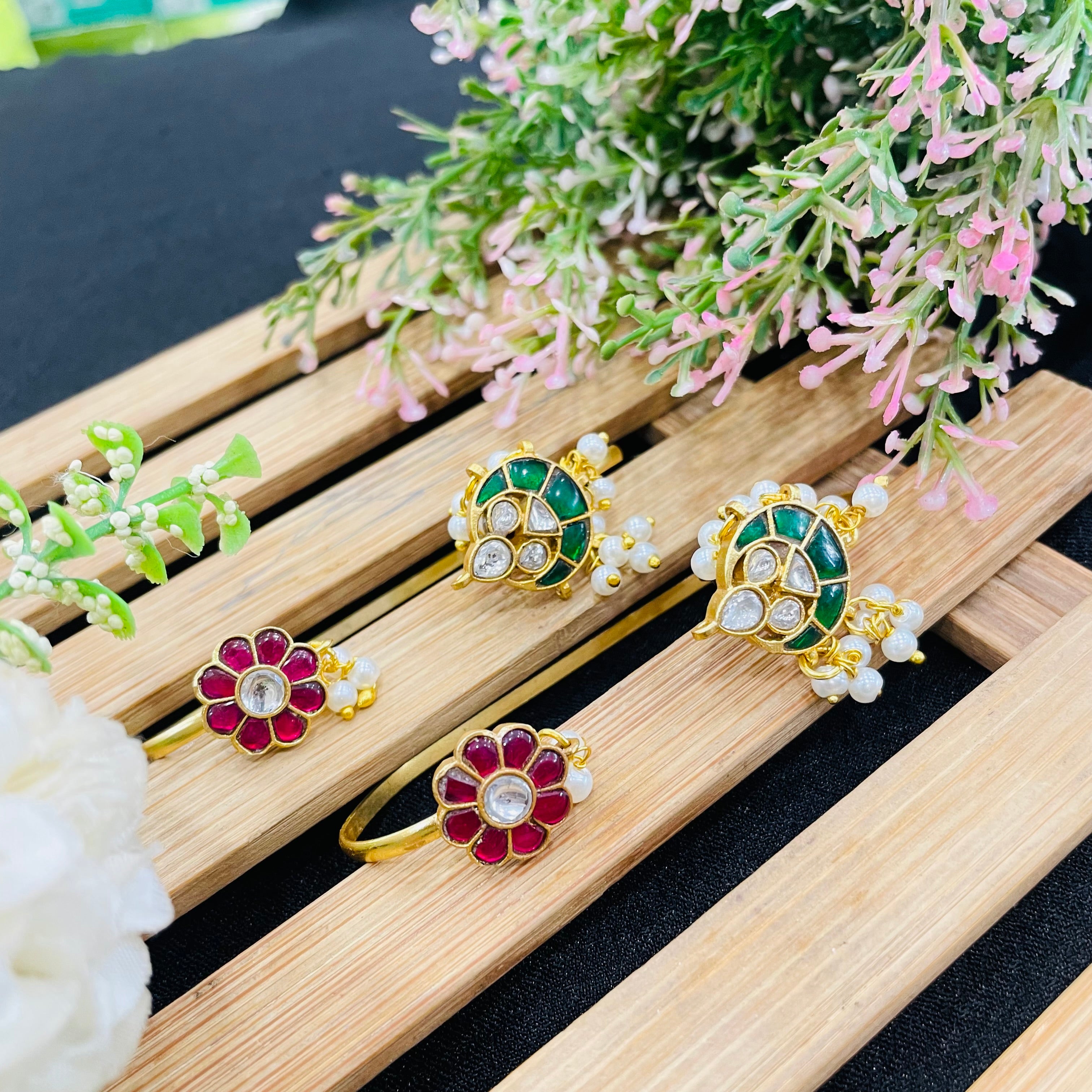 Nayaab Chavi Earcuff