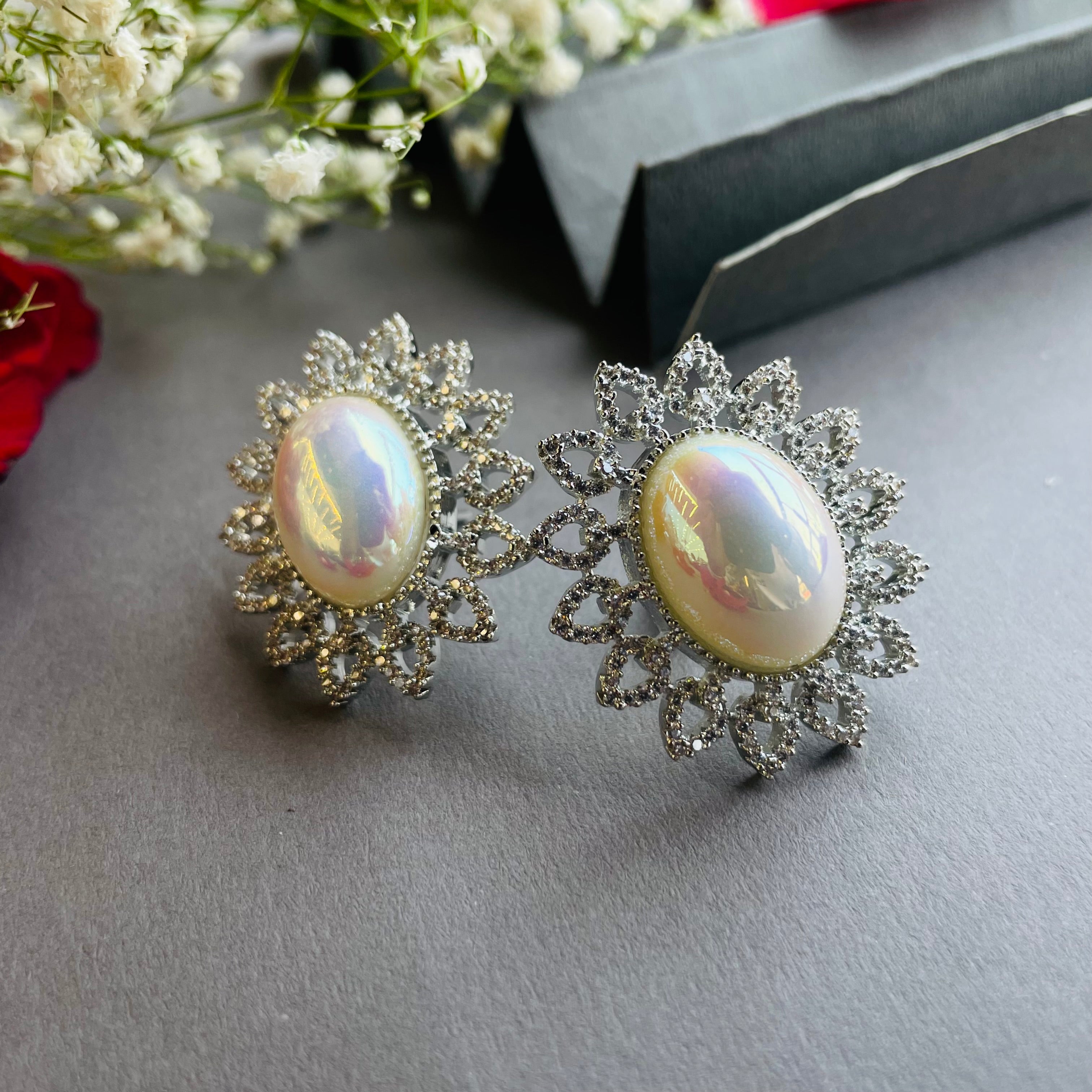 Ad grace pearl studs
