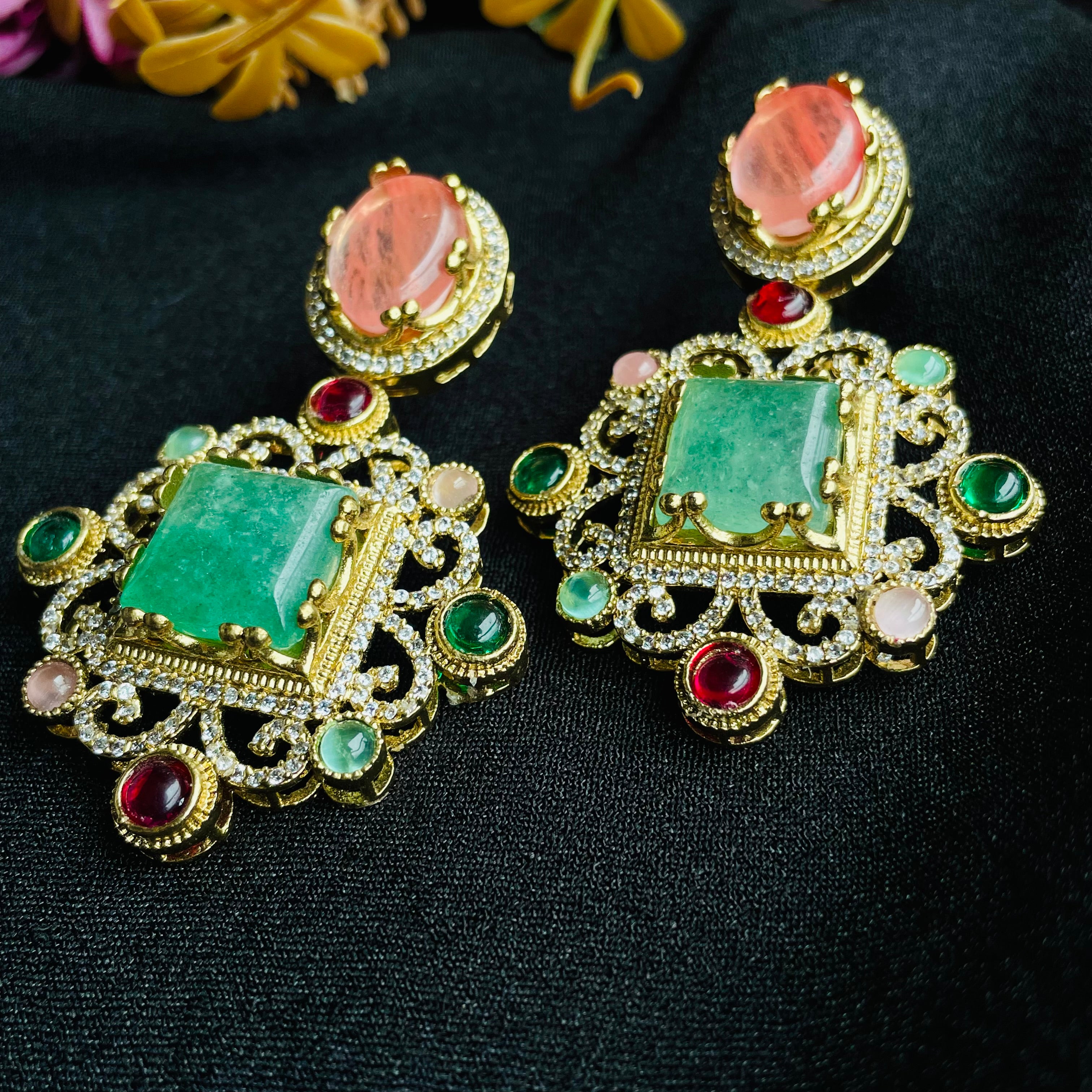 Nayaab Mayera Neckpiece