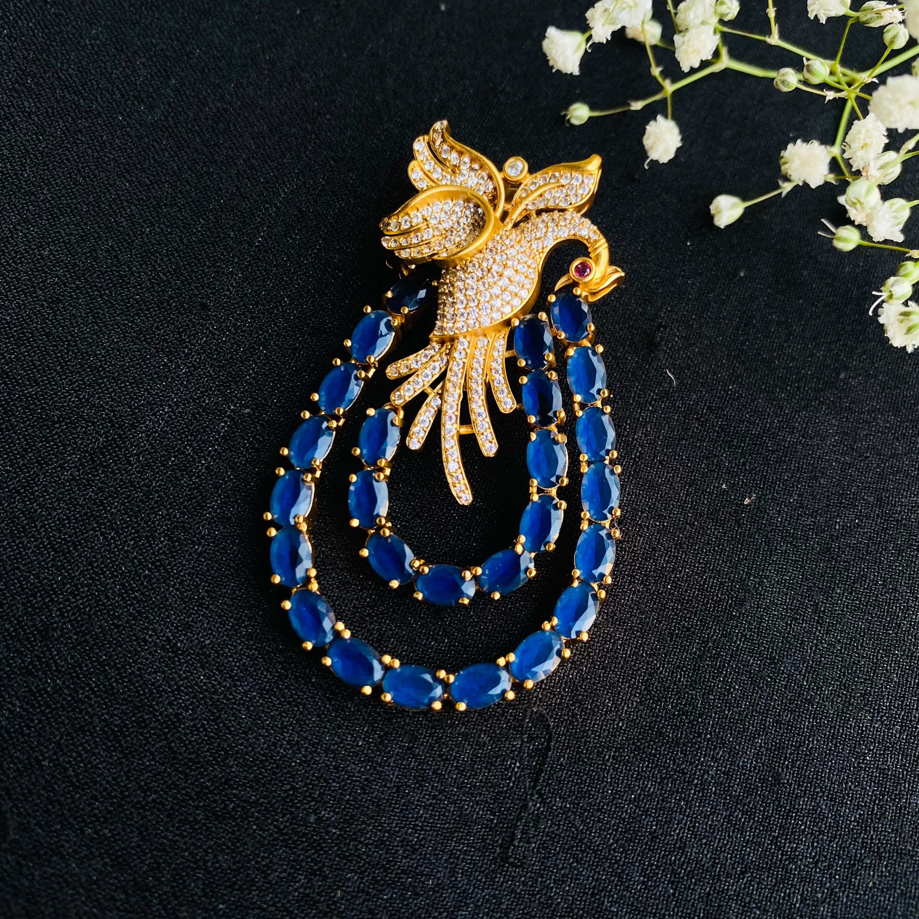 Nayaab ayisha brooch