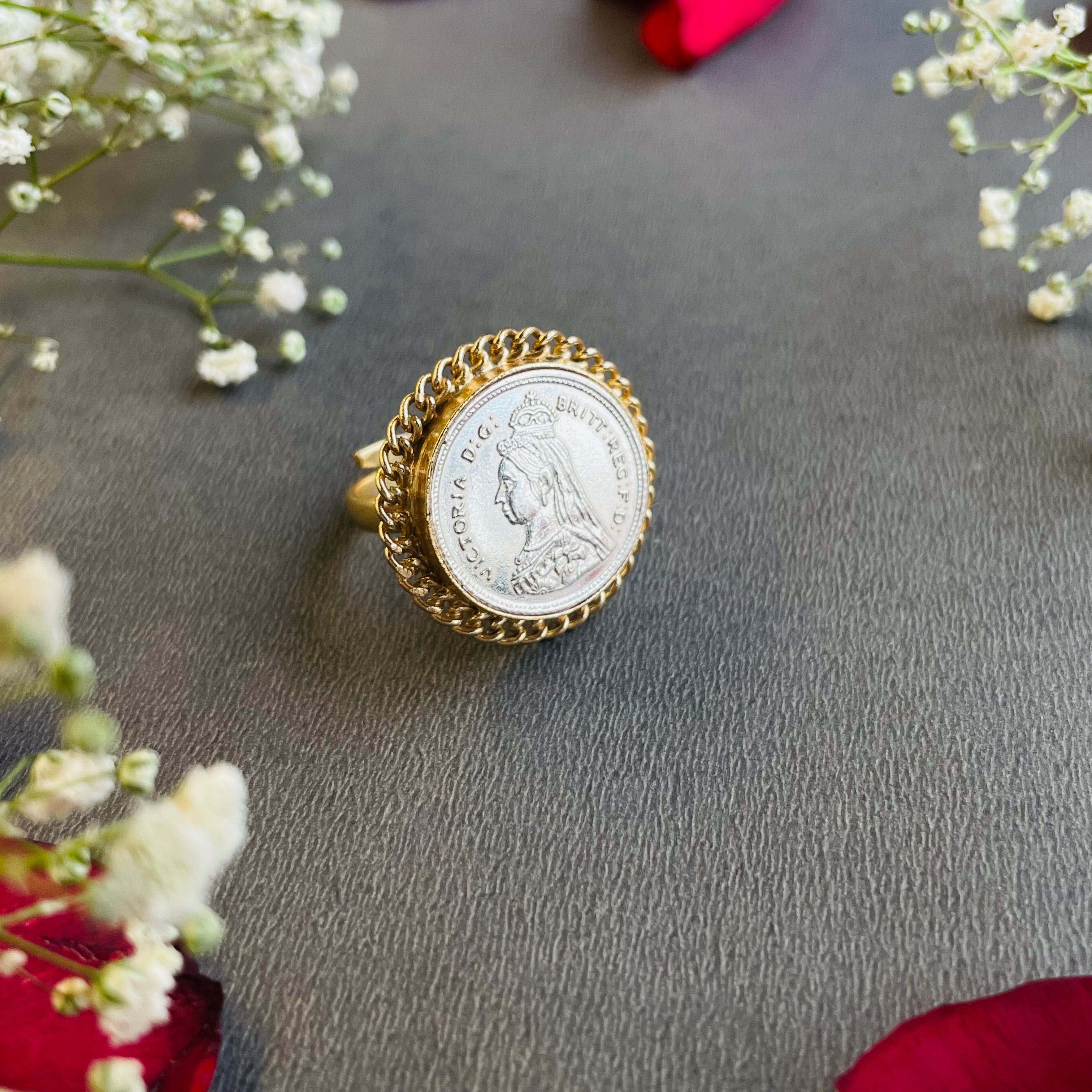 Nayaab kiara adjustable ring