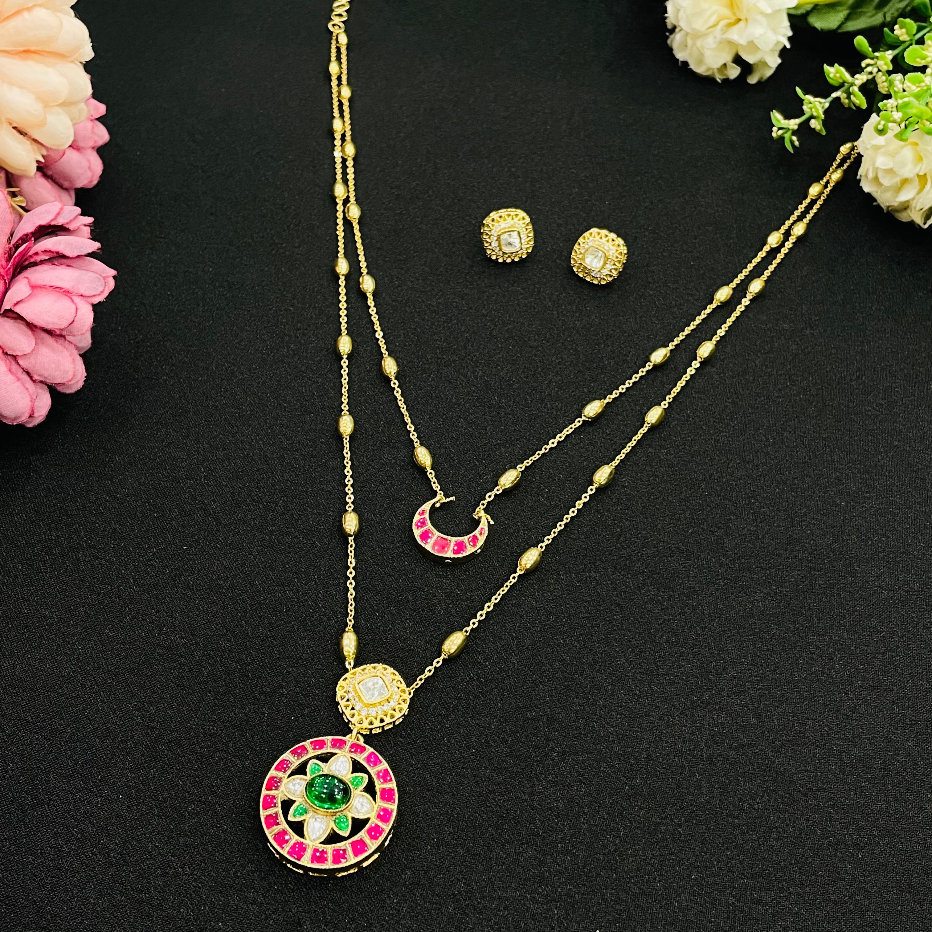 Nayaab Double Layered Polki Pendant Neckpiece