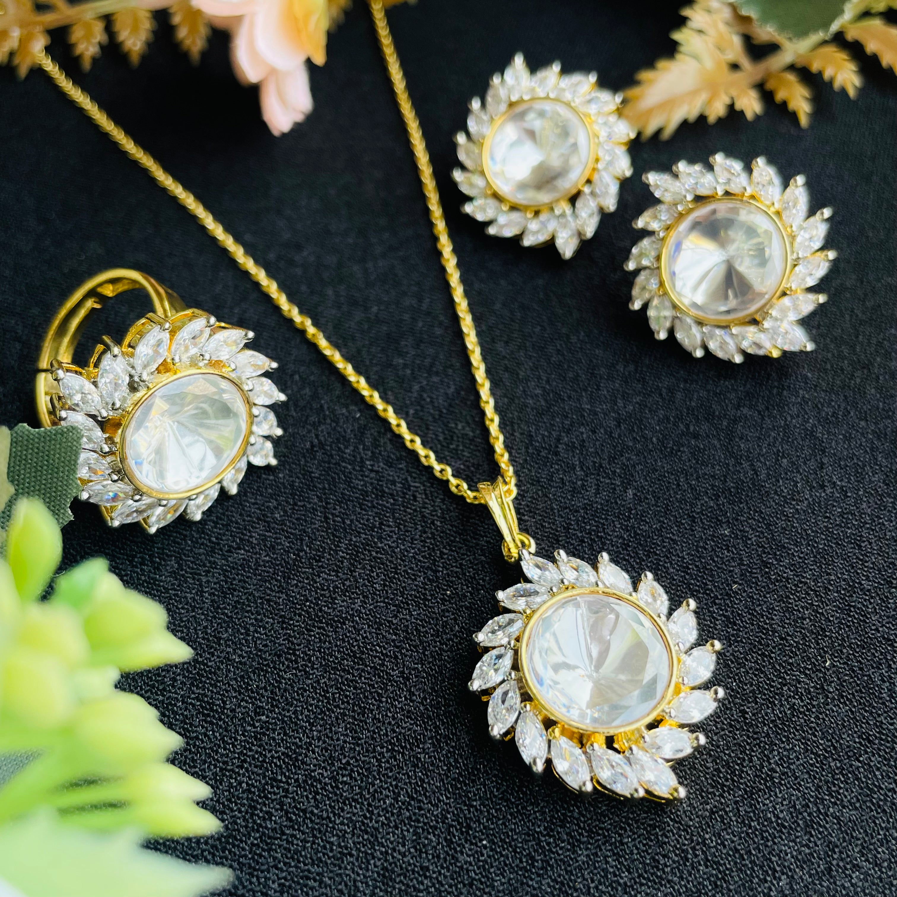 Nayaab Saanvi Polki Pendant With Free Ring adjustable