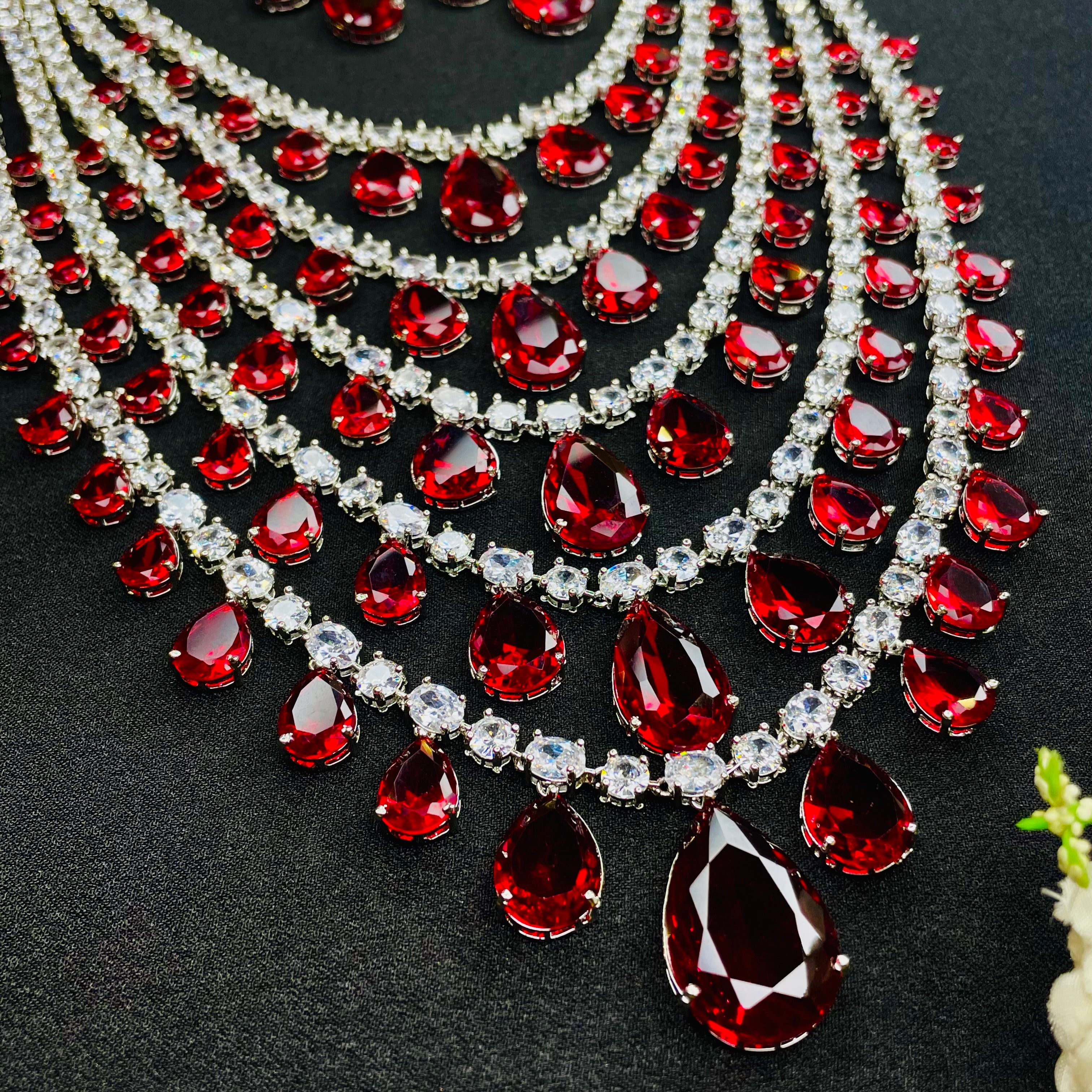 Ad Mayra Neckpiece