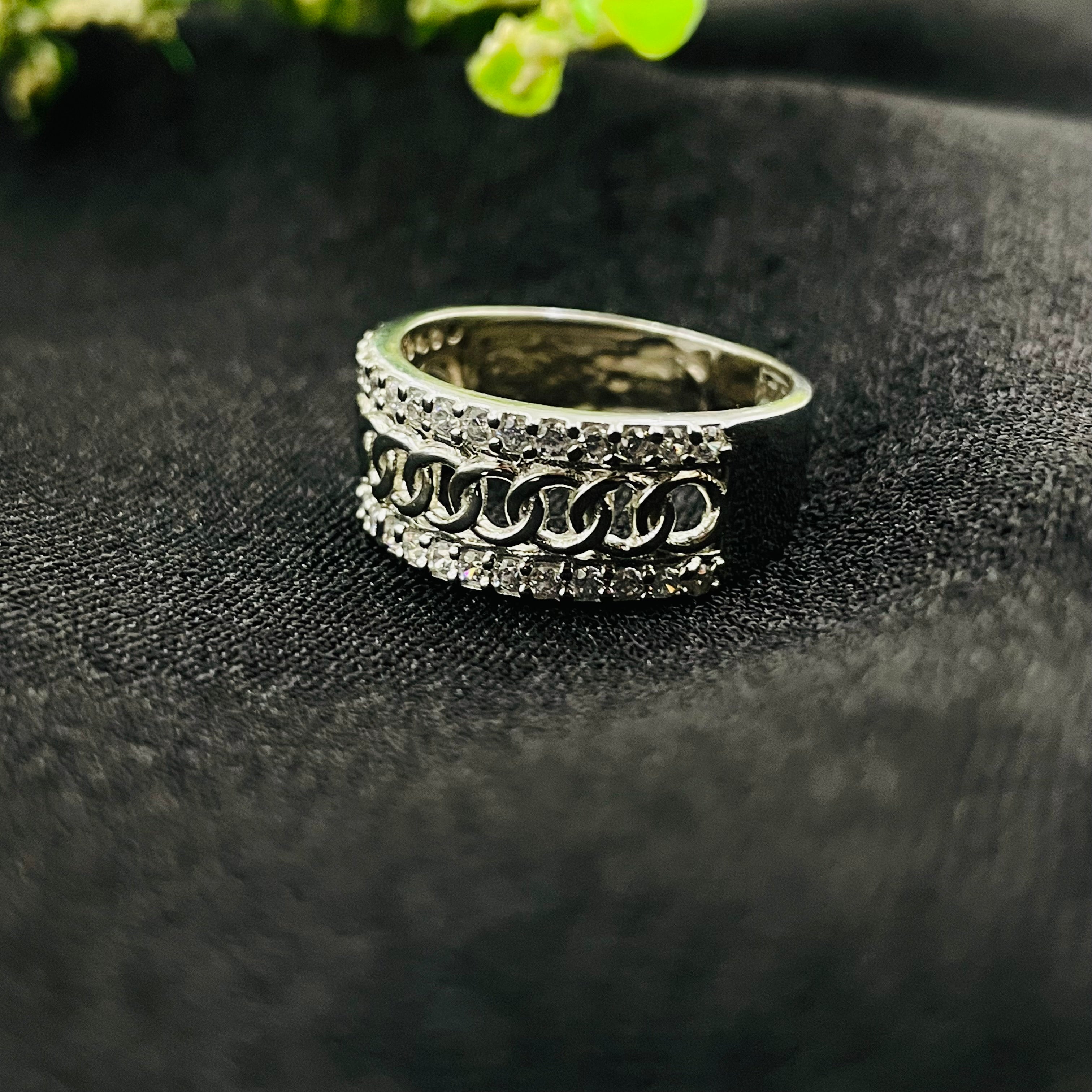 Vs Sterling Silver Cocktail Ring 233 4G