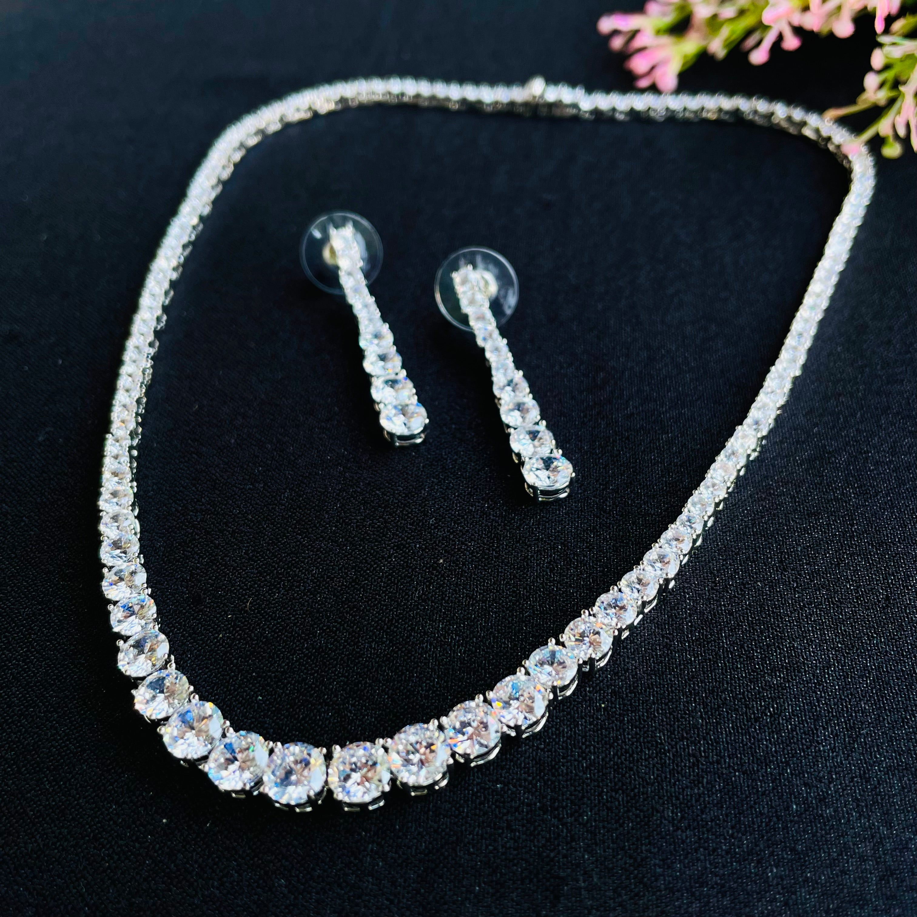 Ad Ravya Neckpiece