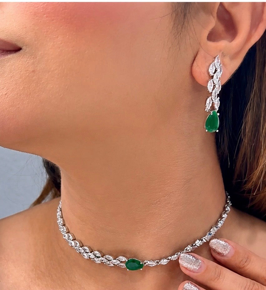 Ad Valentina choker