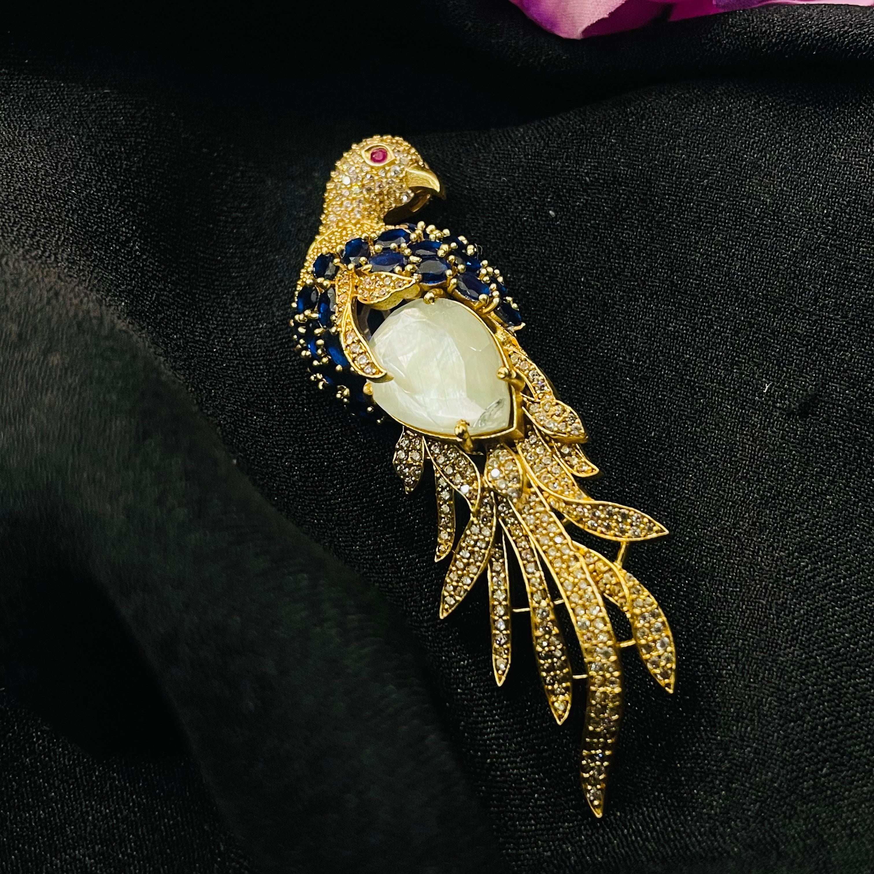 Nayaab kayra brooch