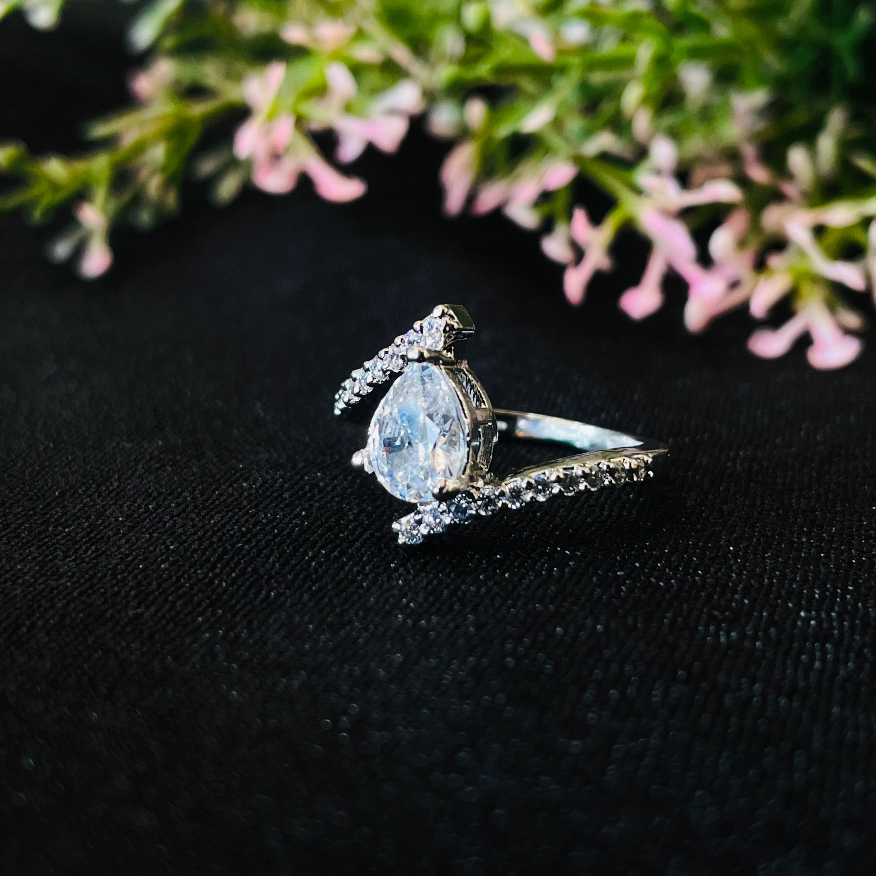 Ad zoe ring