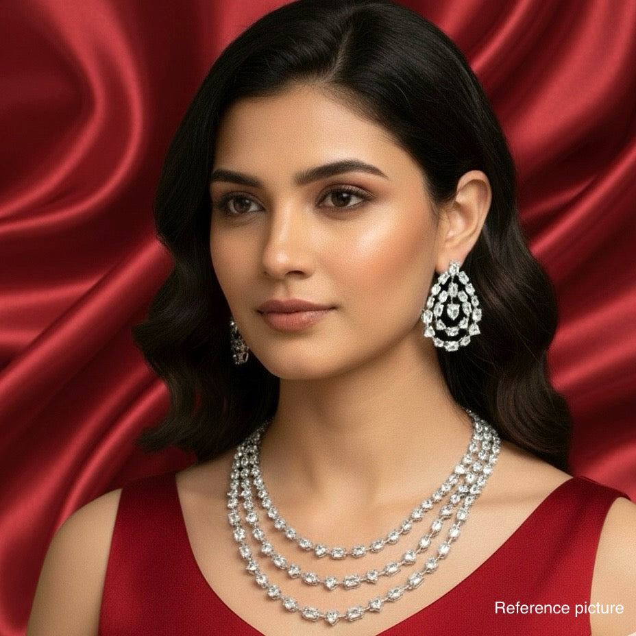 Ad Isabella neckpiece