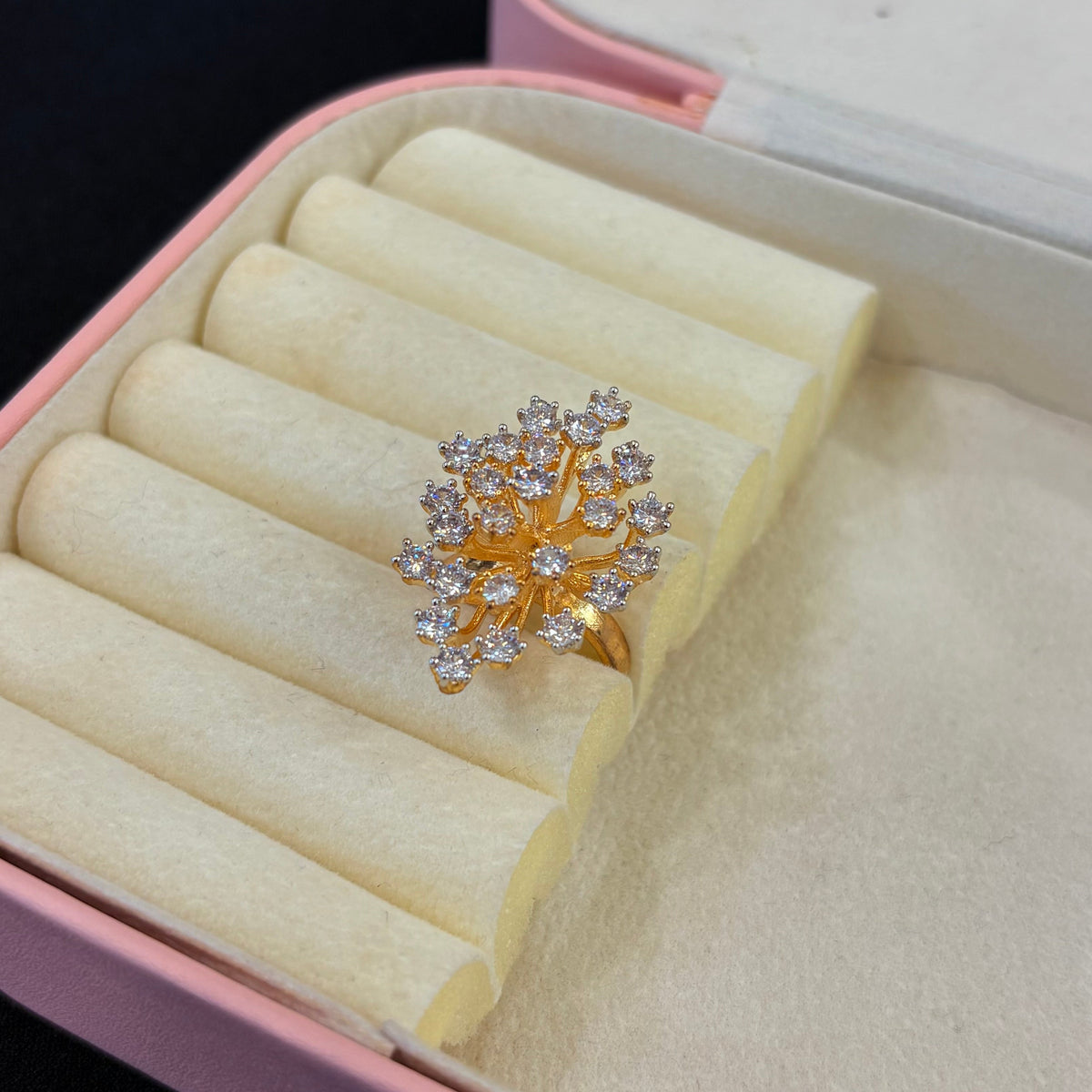 Vanya Ring