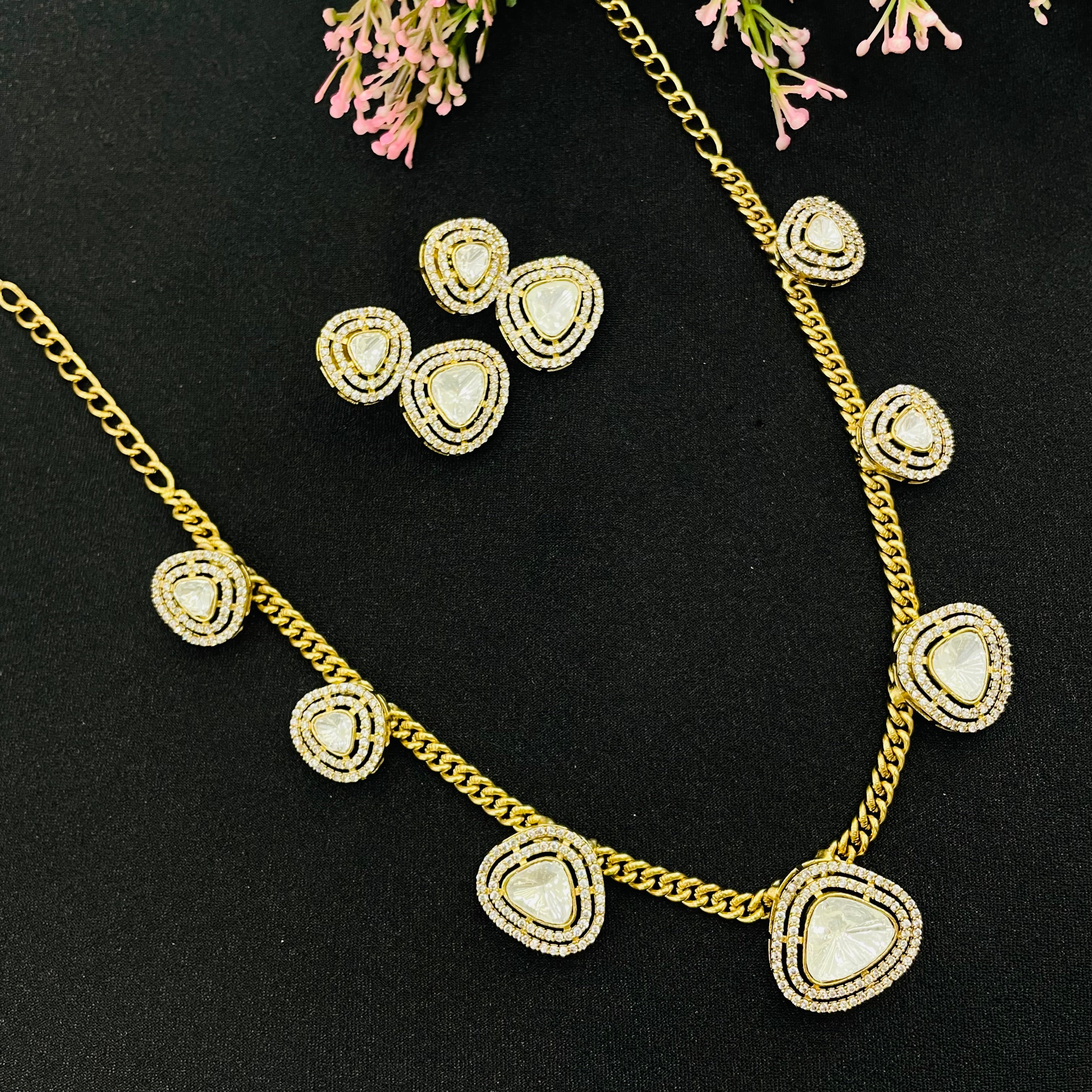 Nayaab Shreya Polki Neckpiece