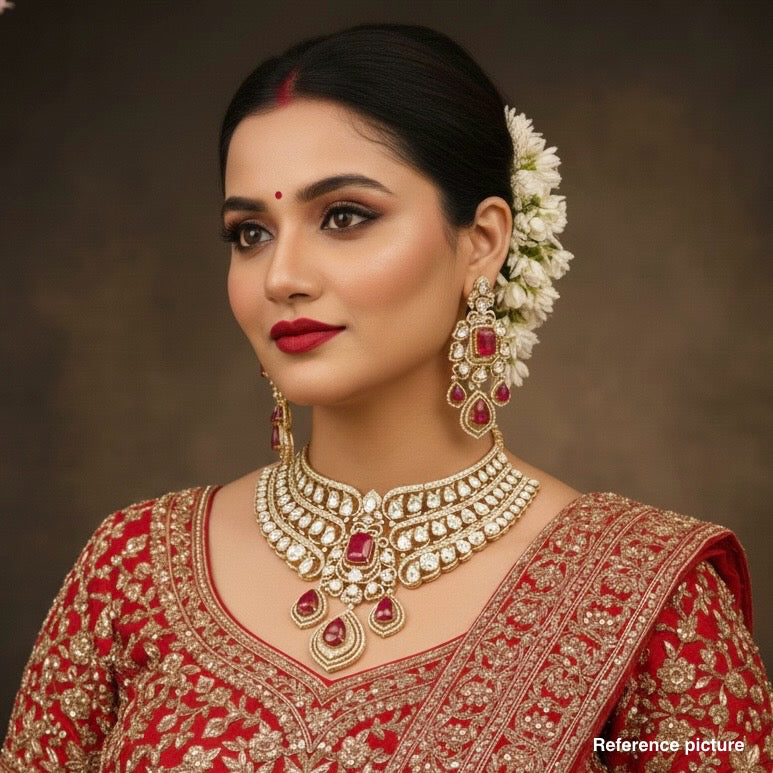 Nayaab Niharika Neckpiece