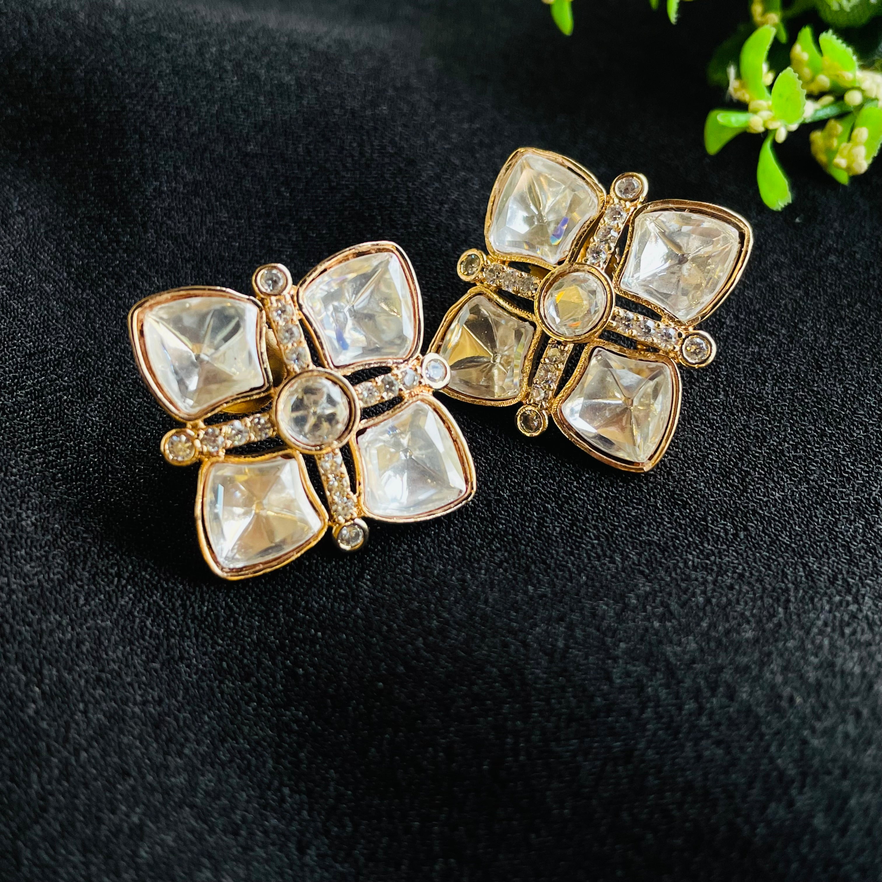 Nayaab deepa Polki earrings