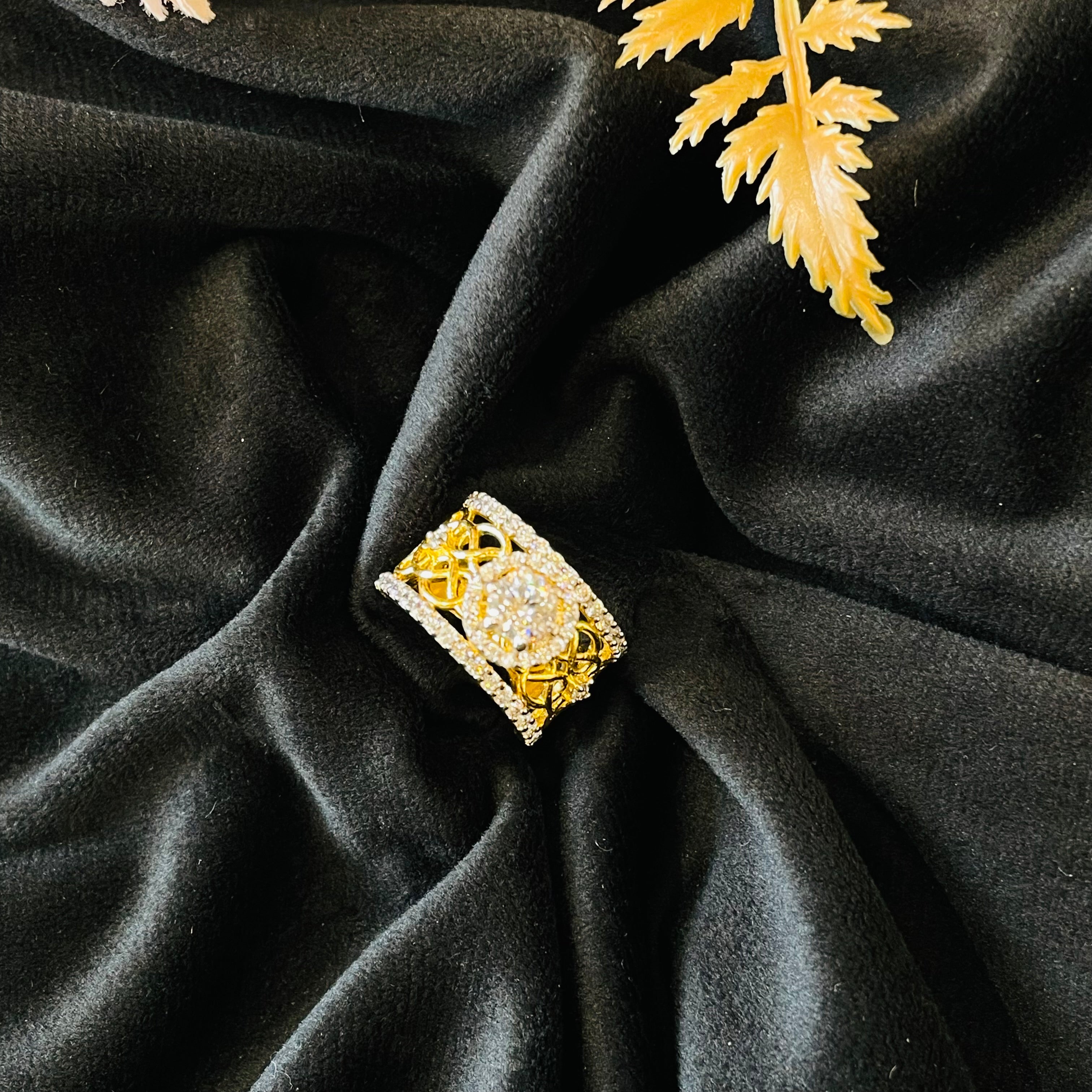 Vs Sterling Silver Cocktail Ring 224