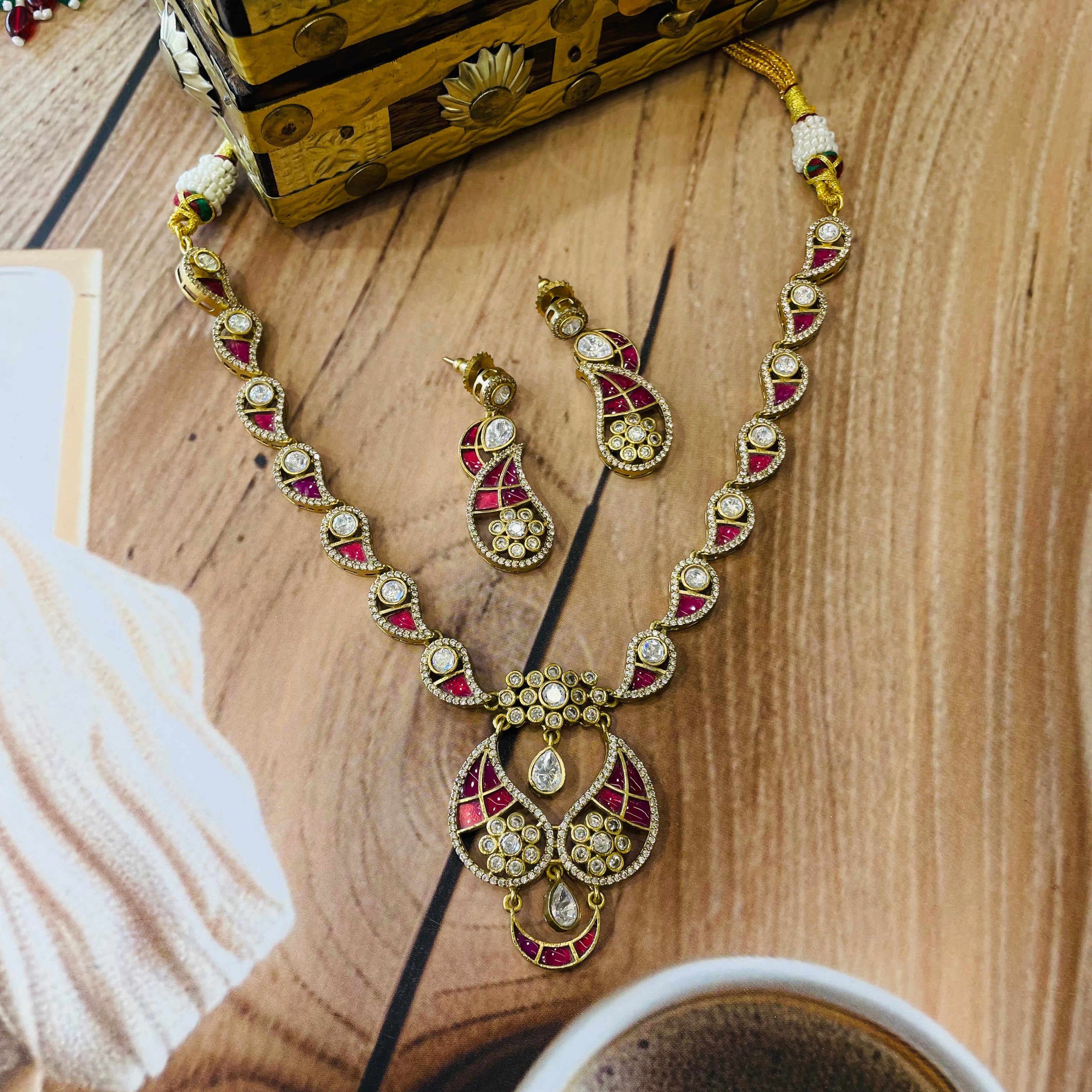 Nayaab Tanisha Polki Neckpiece