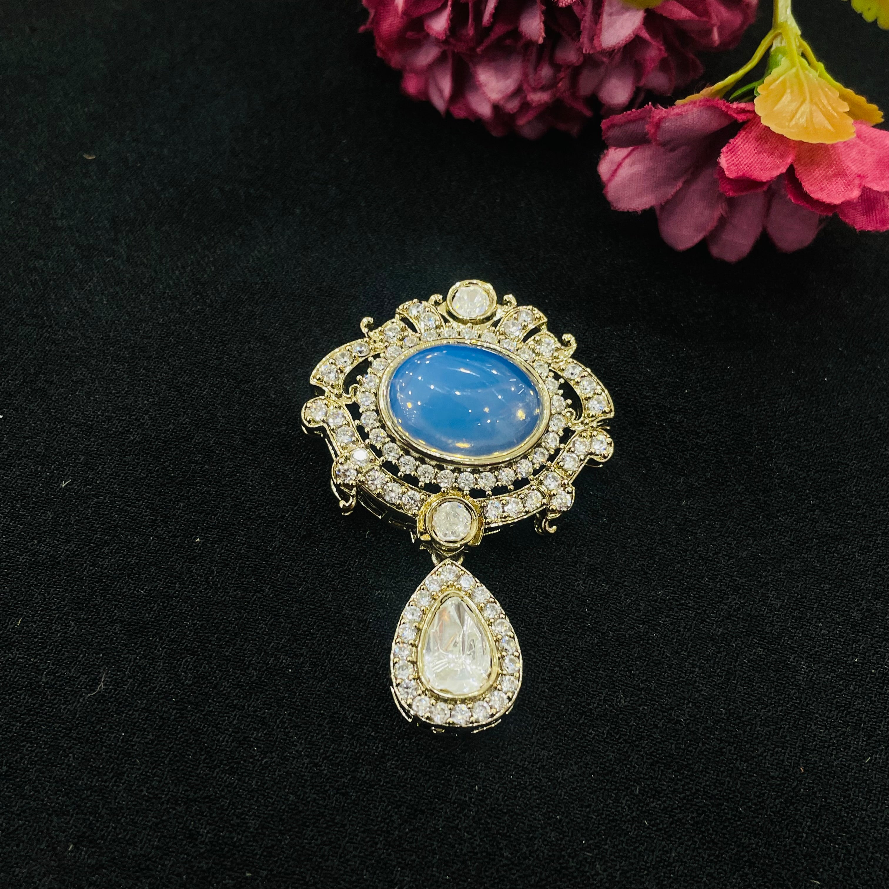 Nayaab Quinn brooch